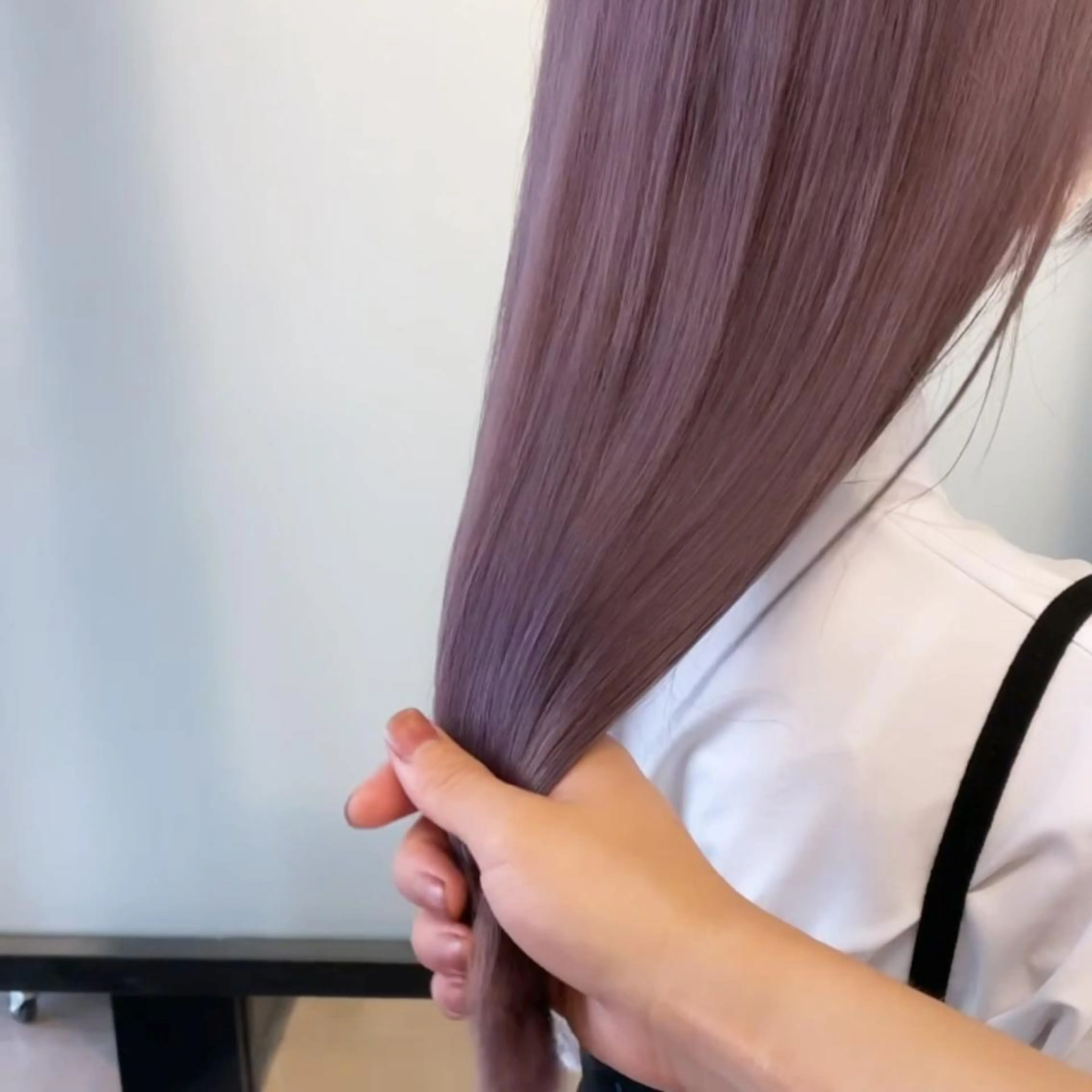 カラー ブリーチ ラベンダーカラー storiiz所属・本田大輝top designerのヘアスタイル