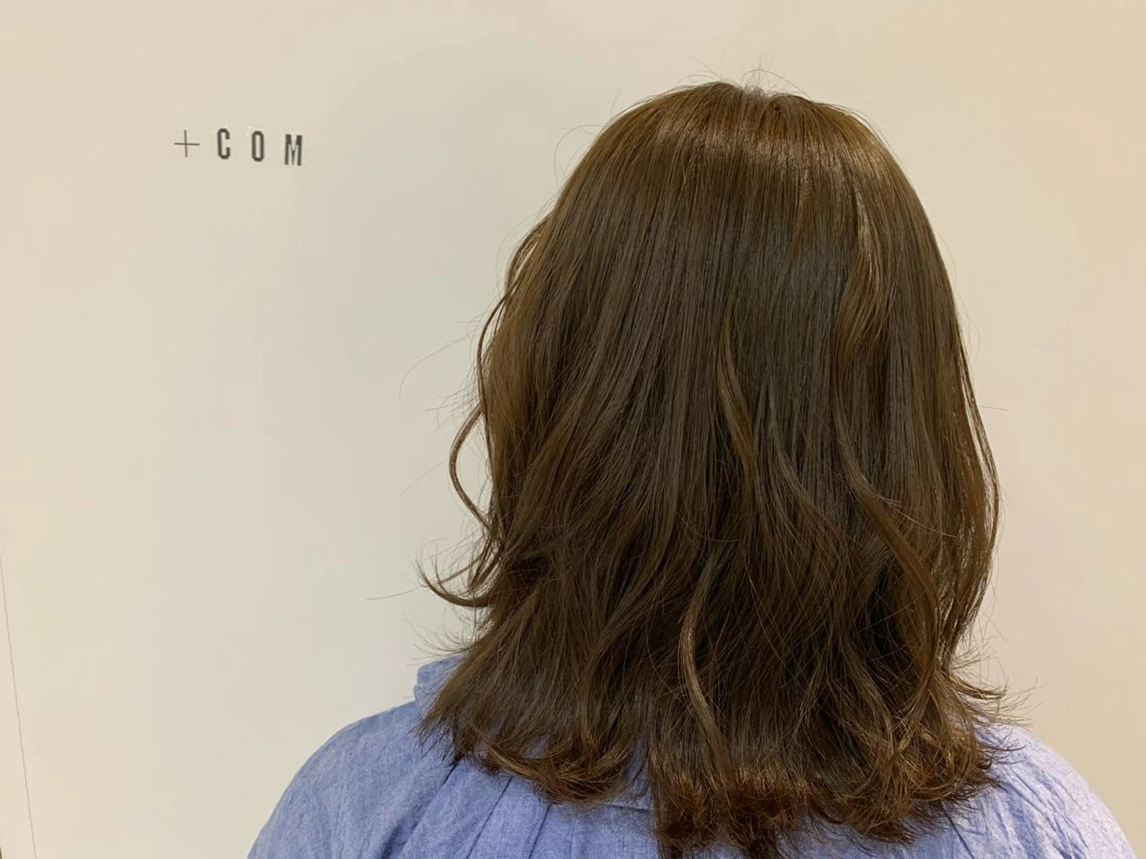 ミディアム カラー 高橋友里亜 /フリーランスのヘアスタイル