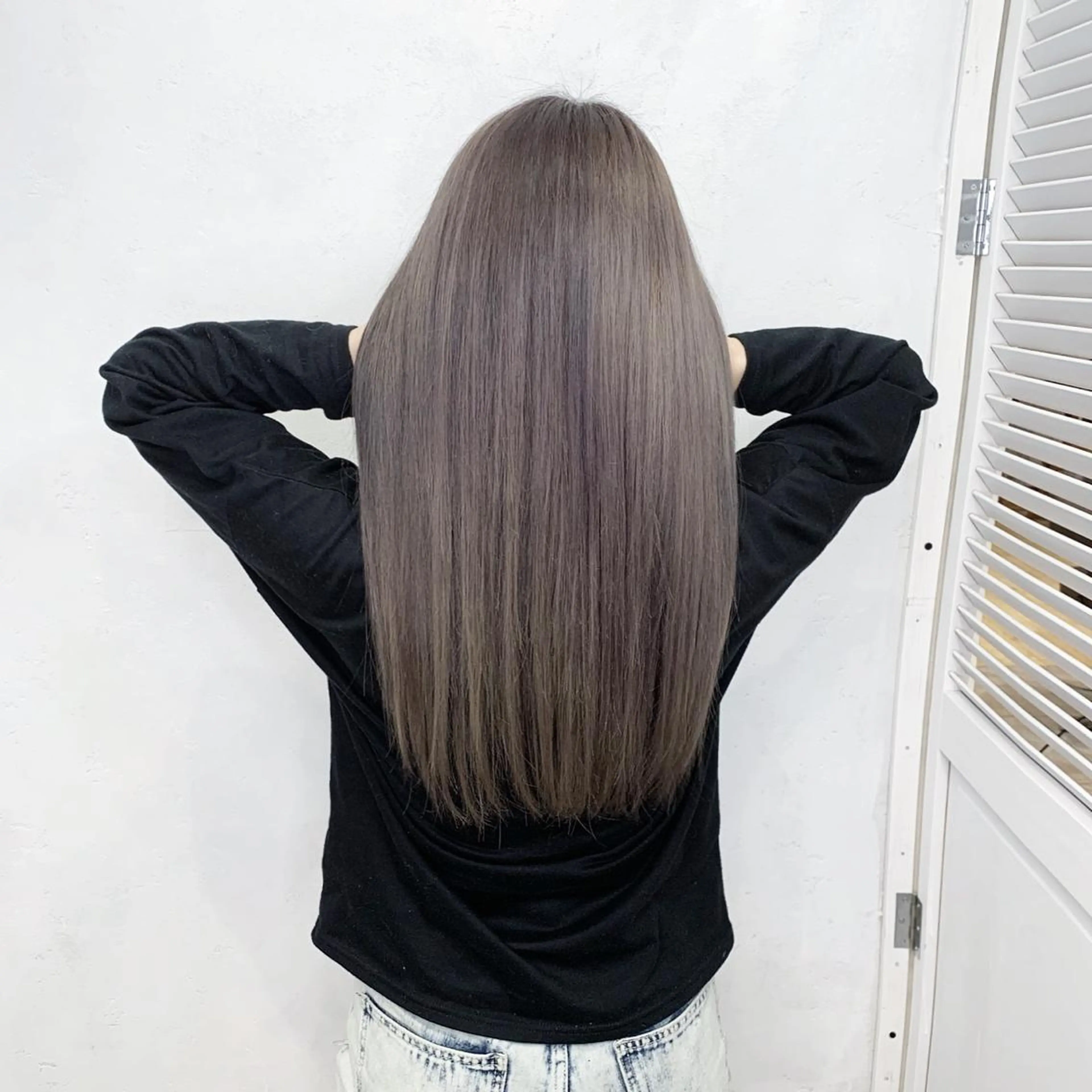 ロング カラー ヘアアレンジ マツエク・マツパ ダブルカラー グレージュ ヘアカラー TATSUYA アートディレクターのヘアスタイル