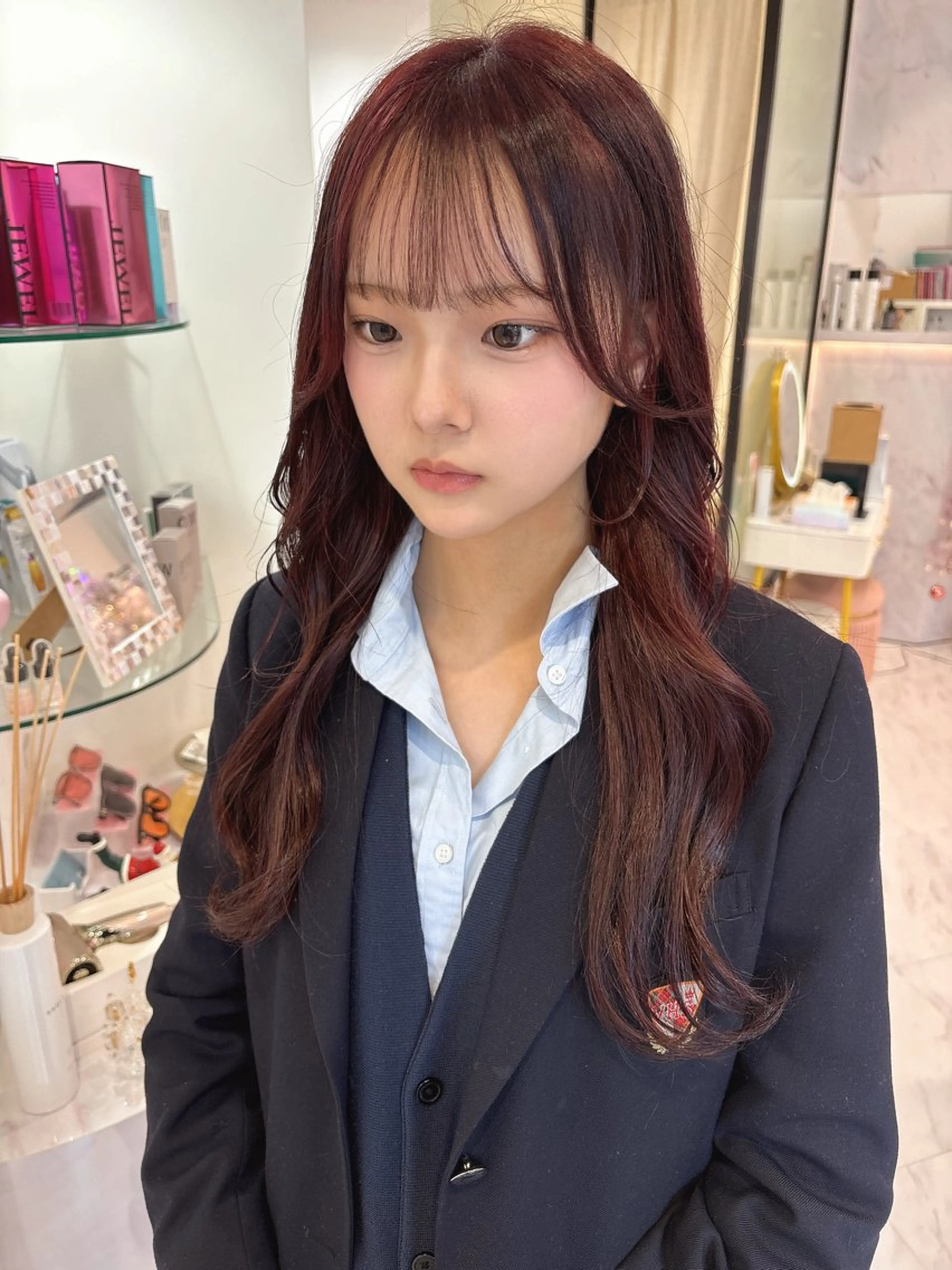 ロング カラー ブリーチ ボルドーカラー ダブルカラー ブリーチなしカラー カット ヘアカラー 🍒 MONA SAYAKA 🍒のヘアスタイル