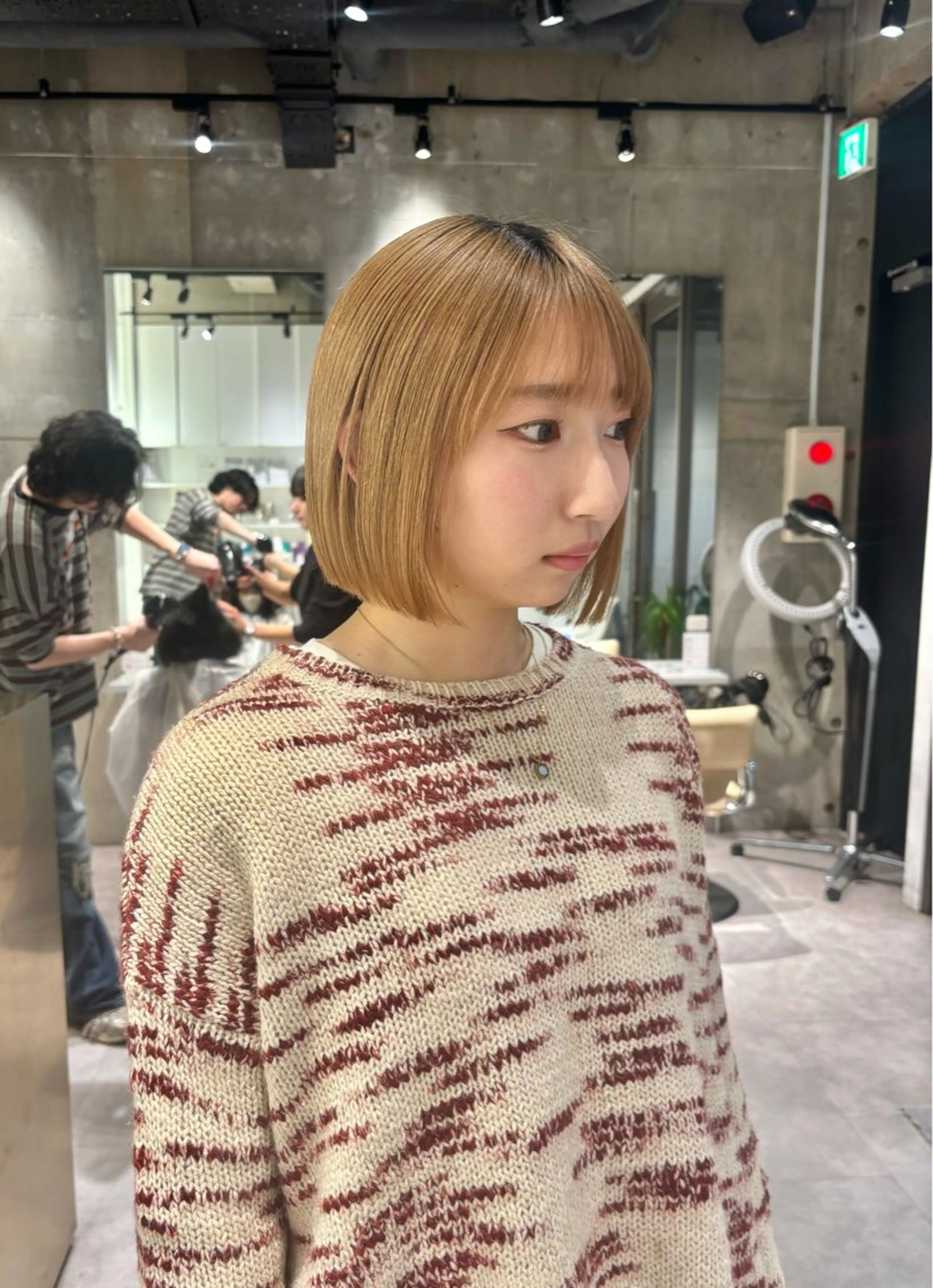 ショート カラー ボブ mina🌿無料ショ ートカット募集中🚨のヘアスタイル