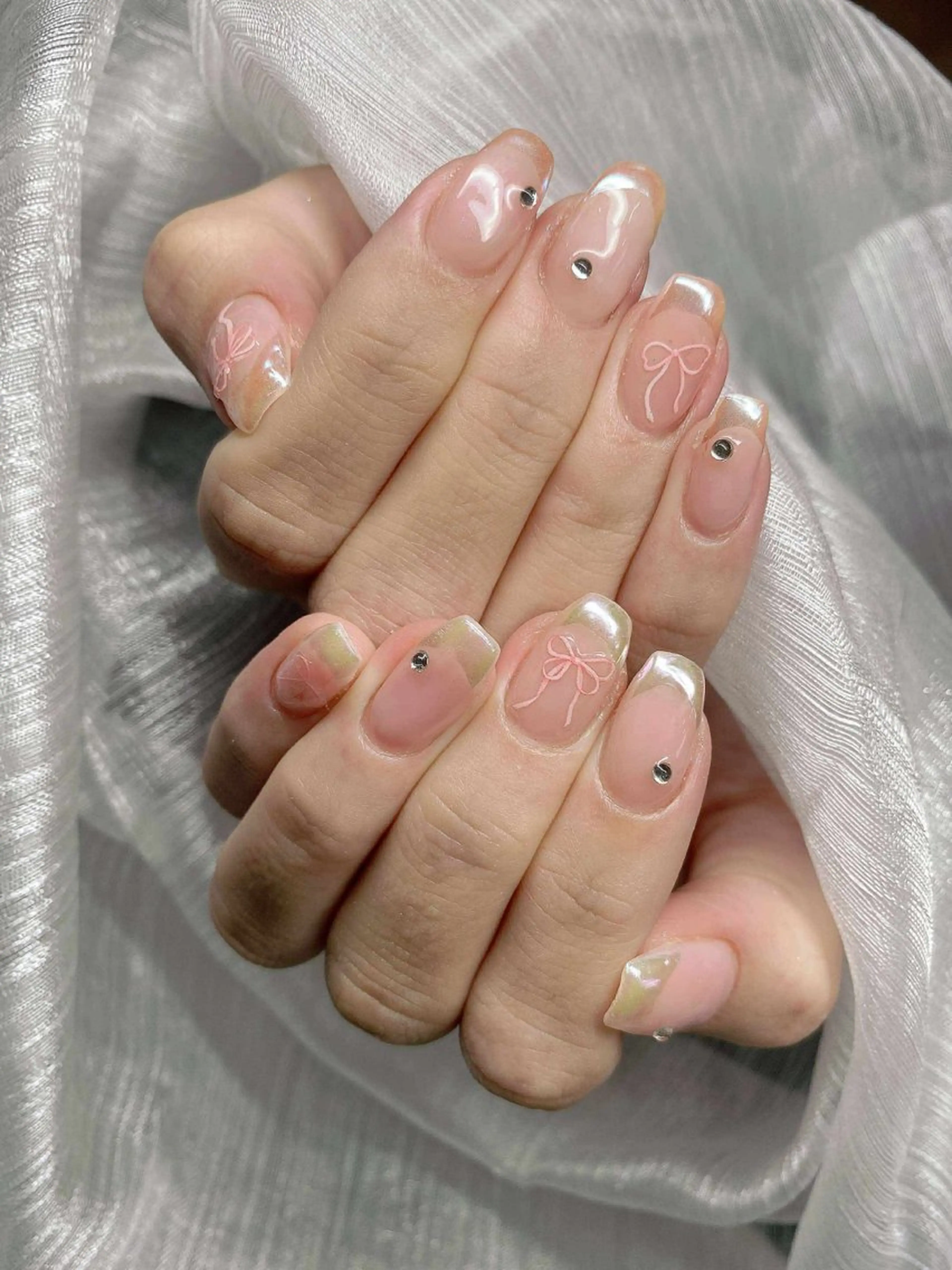 ネイル Lumi nail所属・黄 田のネイルデザイン