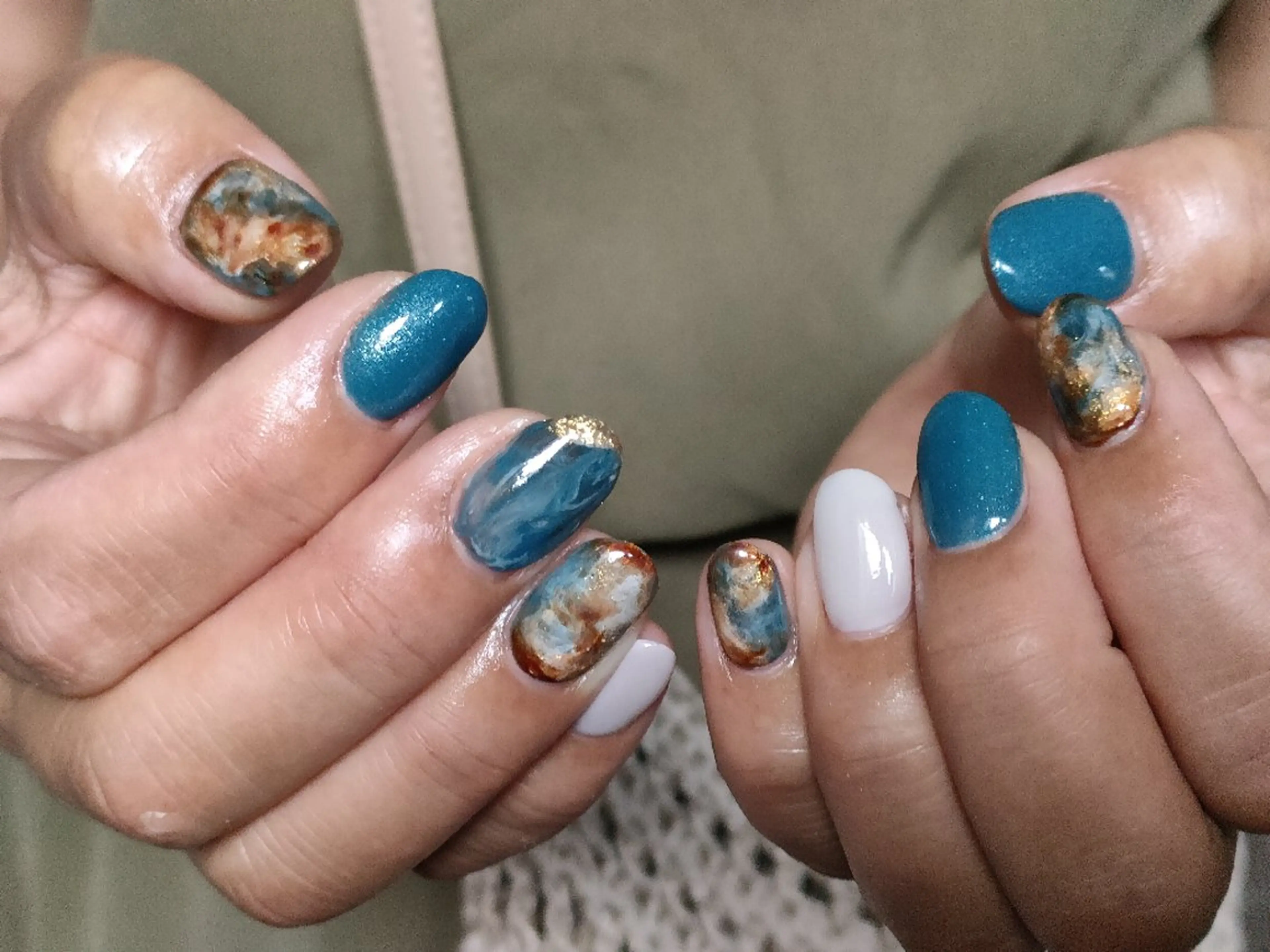 ネイル アートネイル oir. nailsalonのネイルデザイン