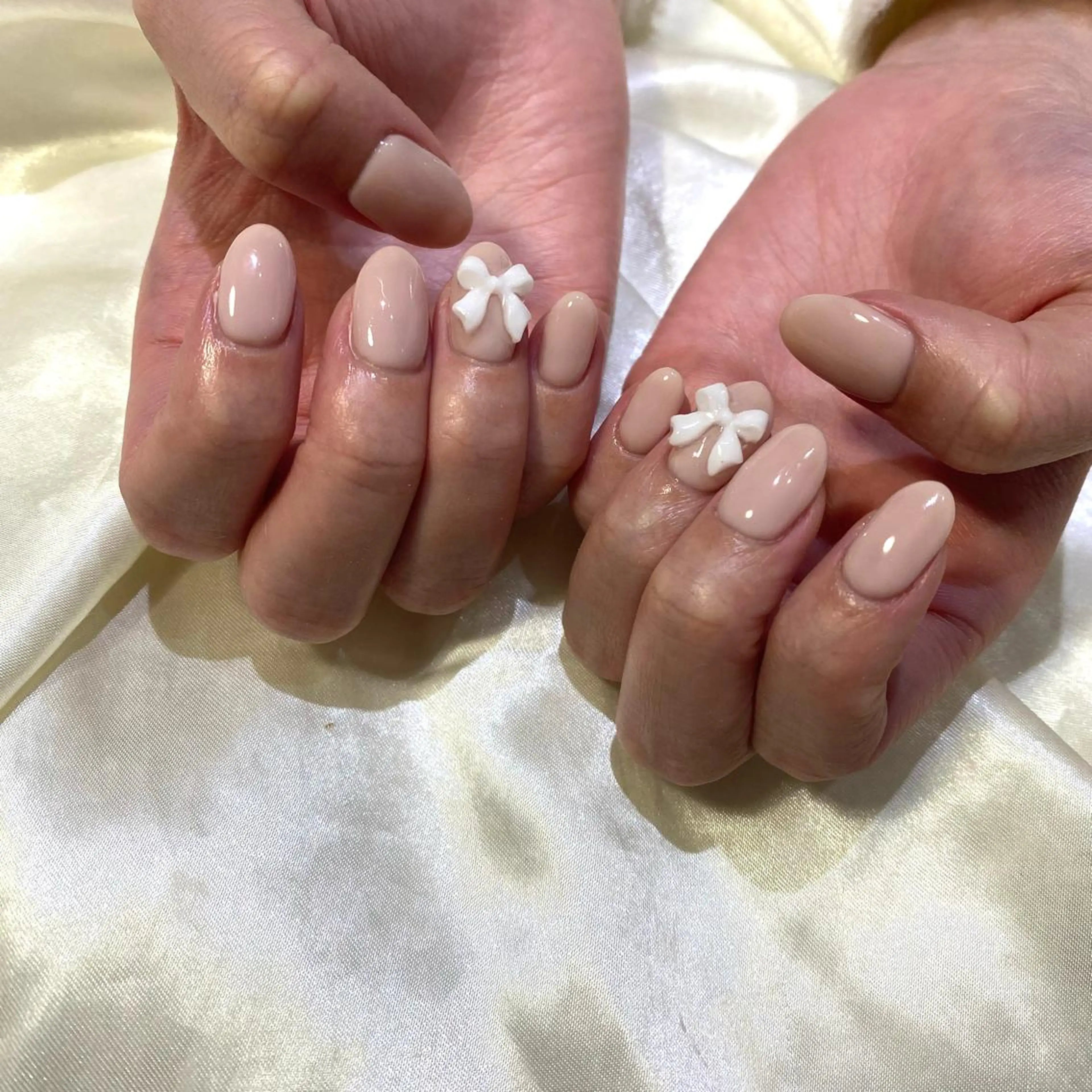 ネイル ハンドネイル 西岡 杏のネイルデザイン