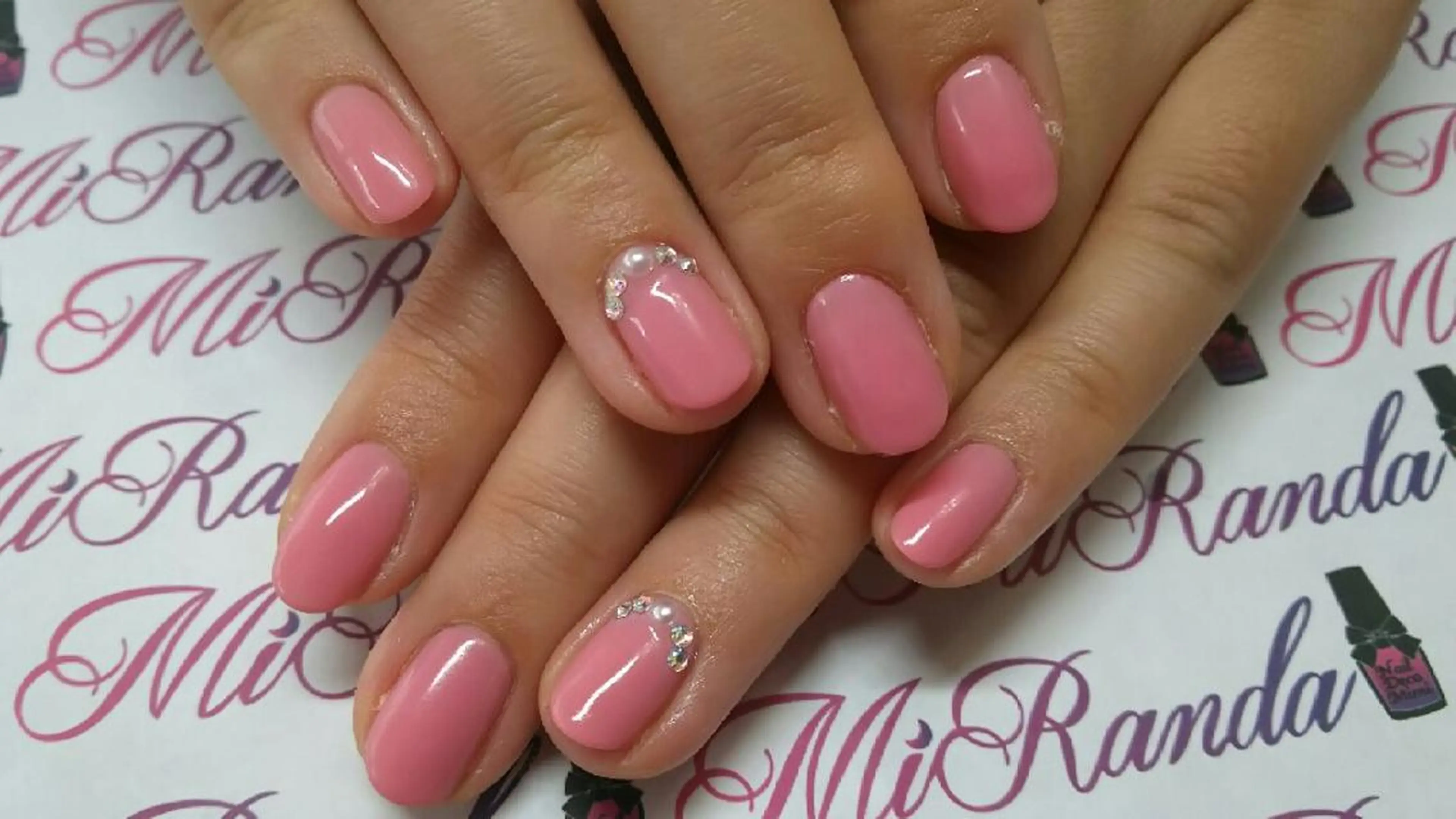 ネイル ワンカラーネイル MiRanda Nail所属・MiRanda 保坂 舞のネイルデザイン