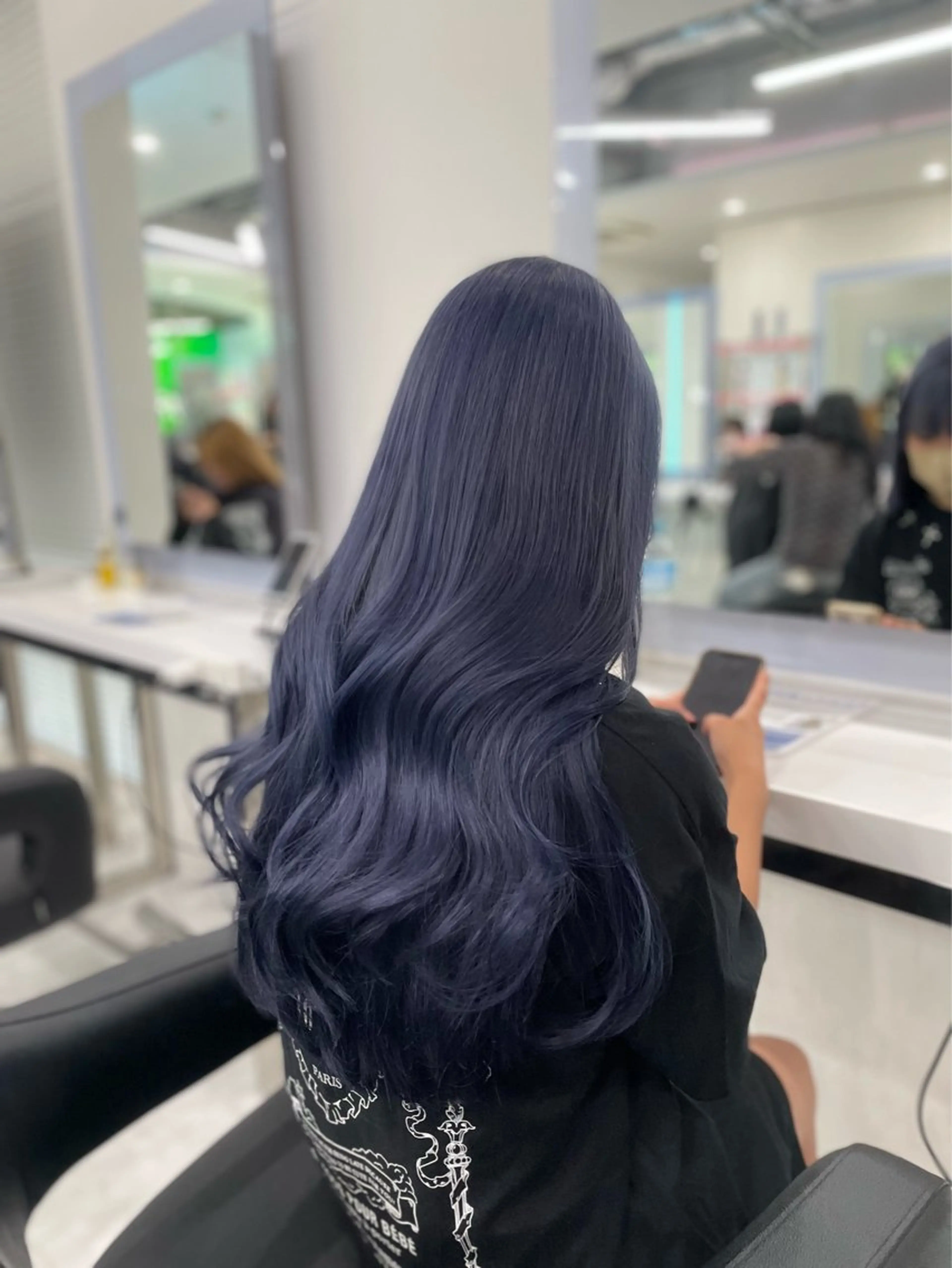 ロング カラー ヘアカラー トリートメント 💙暗髪艶カラー🫐 Yuma💙のヘアスタイル
