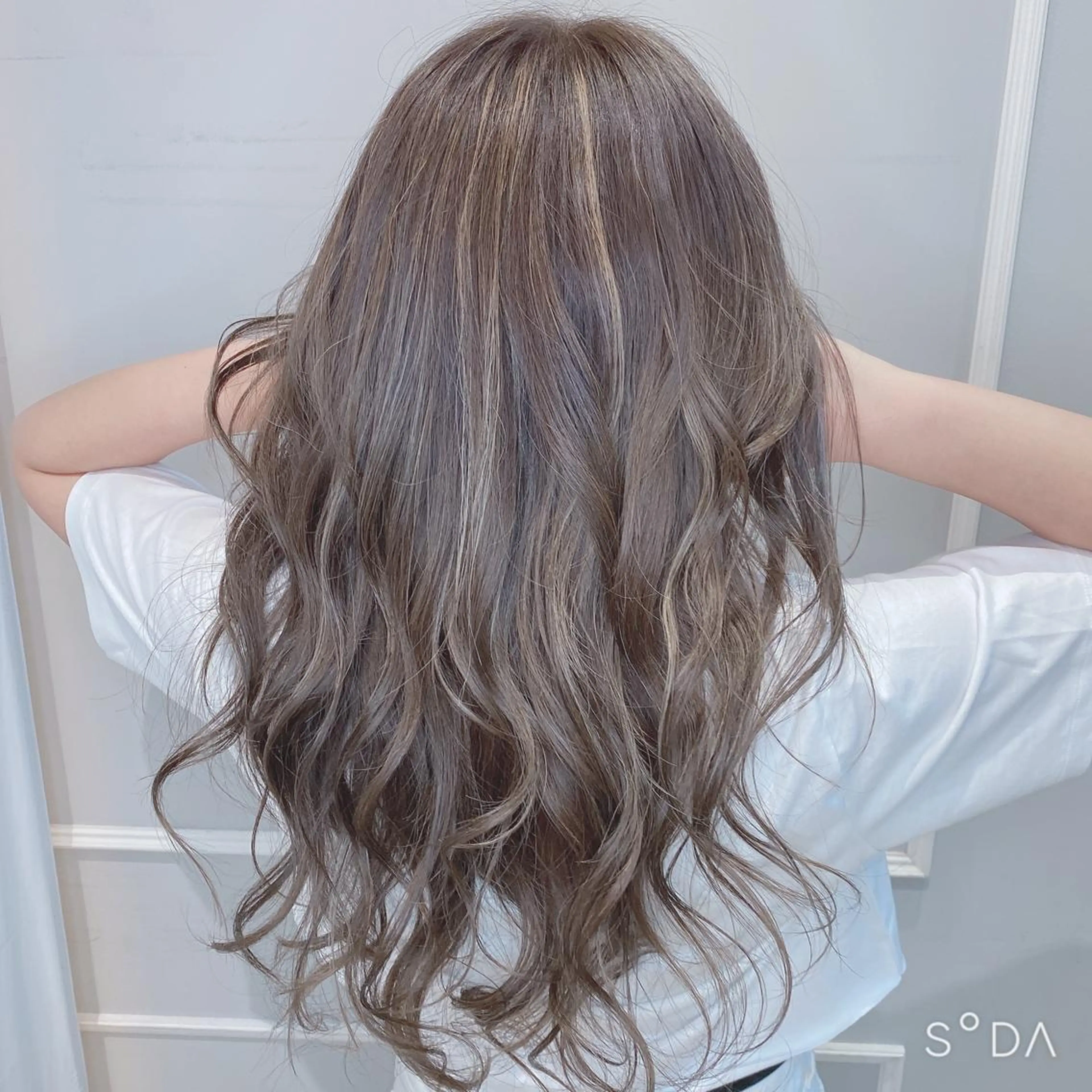 ロング mira share salon所属・ブリーチカラー🐼 sayukiのヘアスタイル