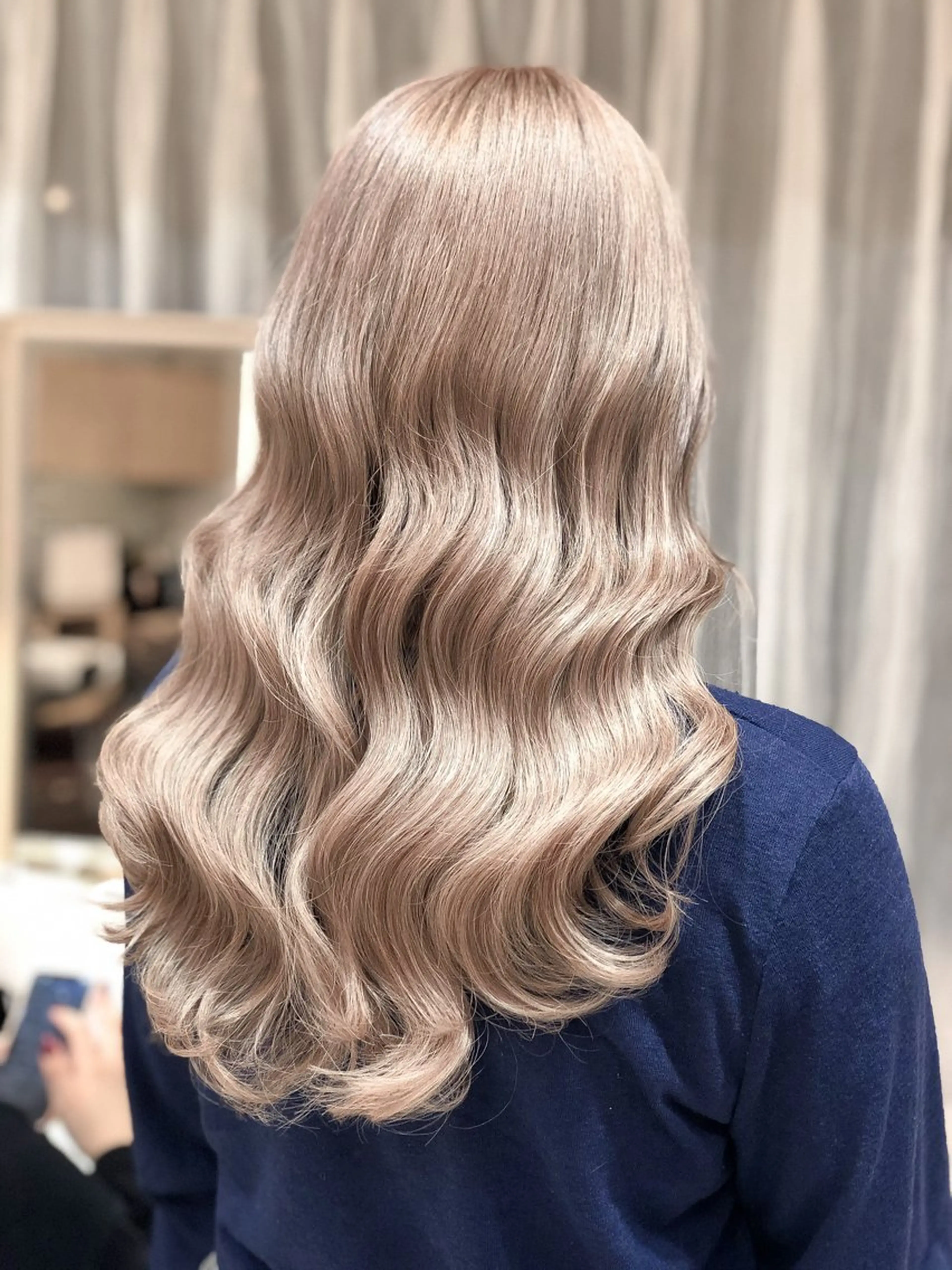 ロング カラー シールエクステ ベージュカラー ブリーチ ケアブリーチ デザインカラー 🦋韓国hair🦋 エクステ店長sakiのヘアスタイル