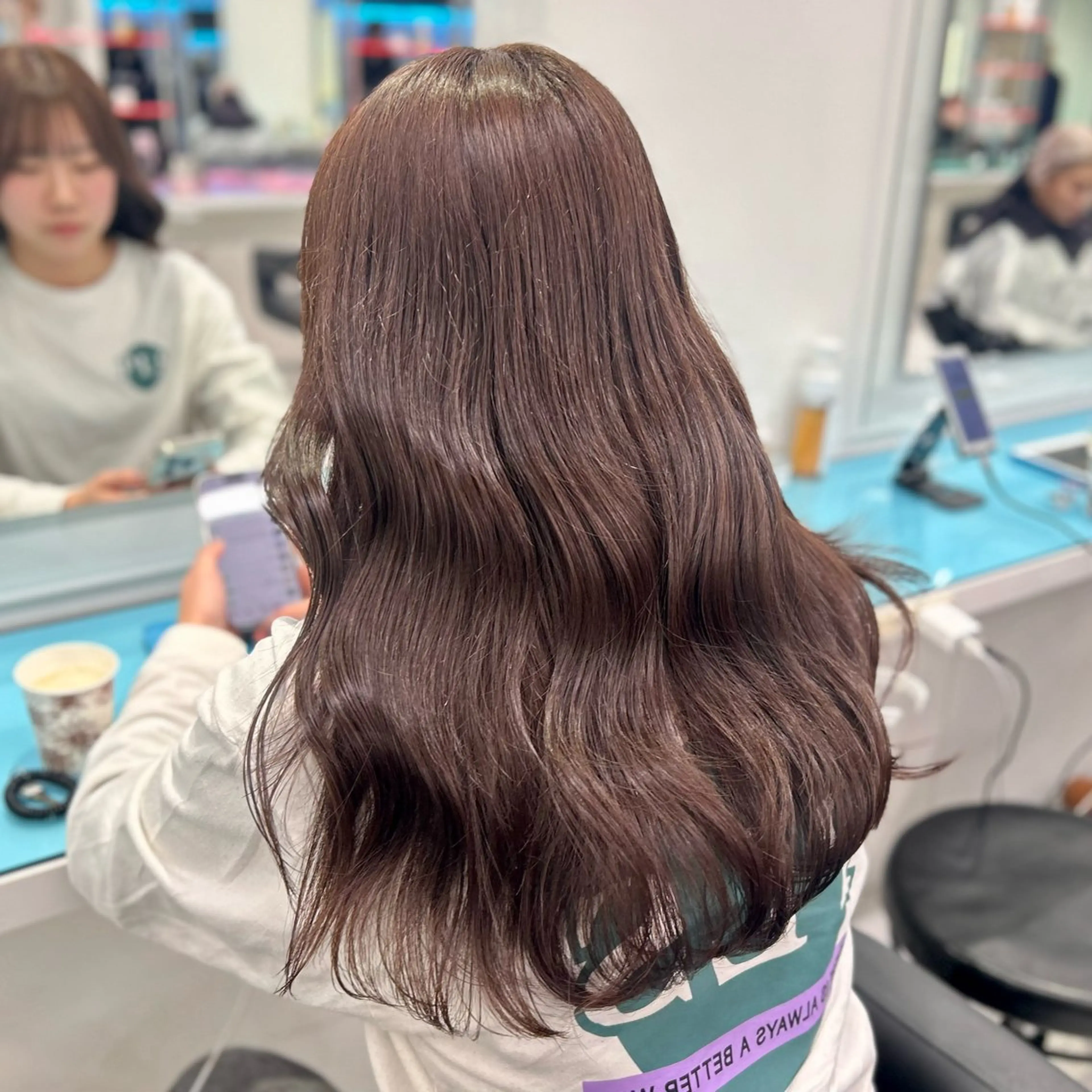 ロング Miwa🤍ダメージ レスカラー特化🦢のヘアスタイル