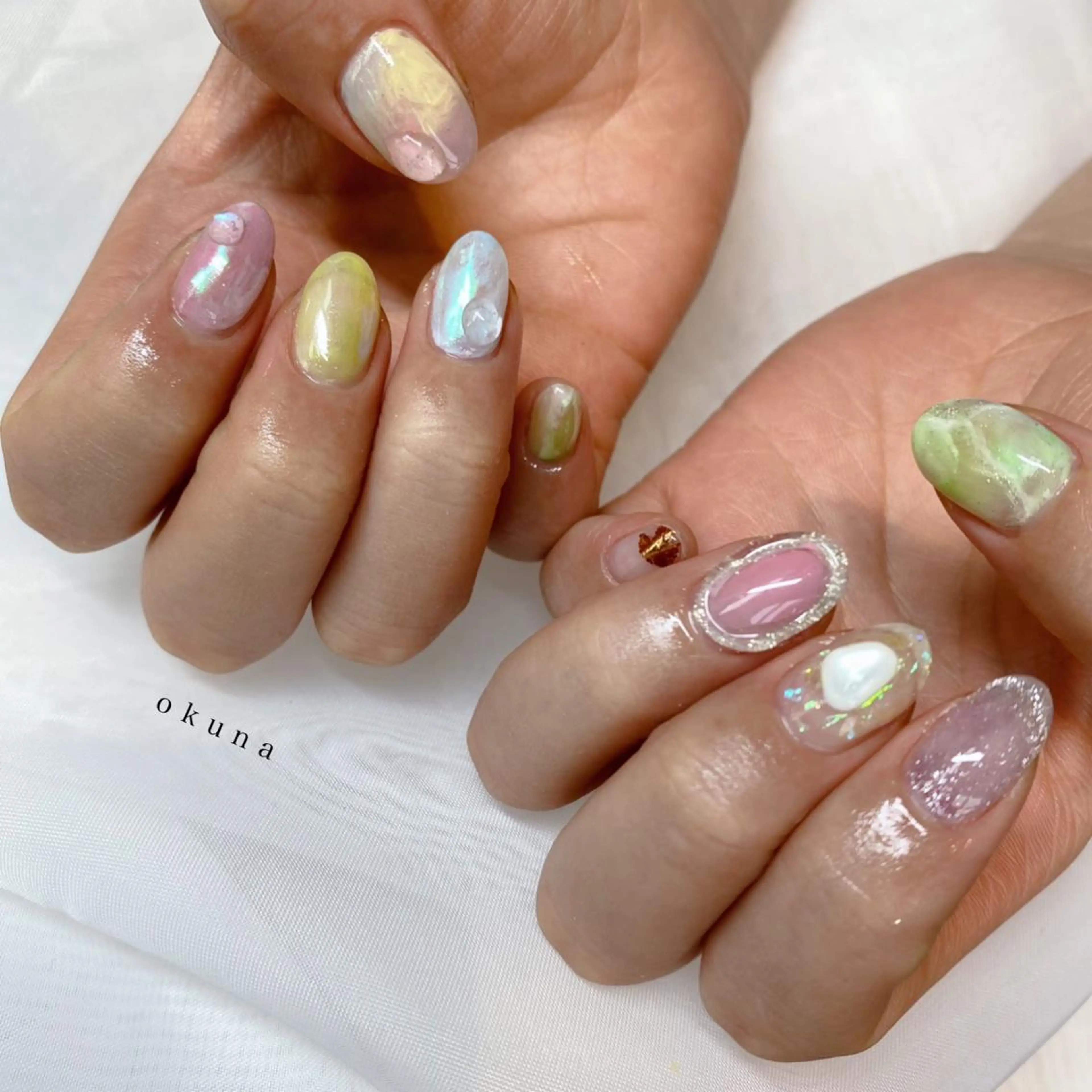 ネイル ニュアンスネイル 春ネイル ハンドネイル パンチャパンチャ ネイルサロンのネイルデザイン
