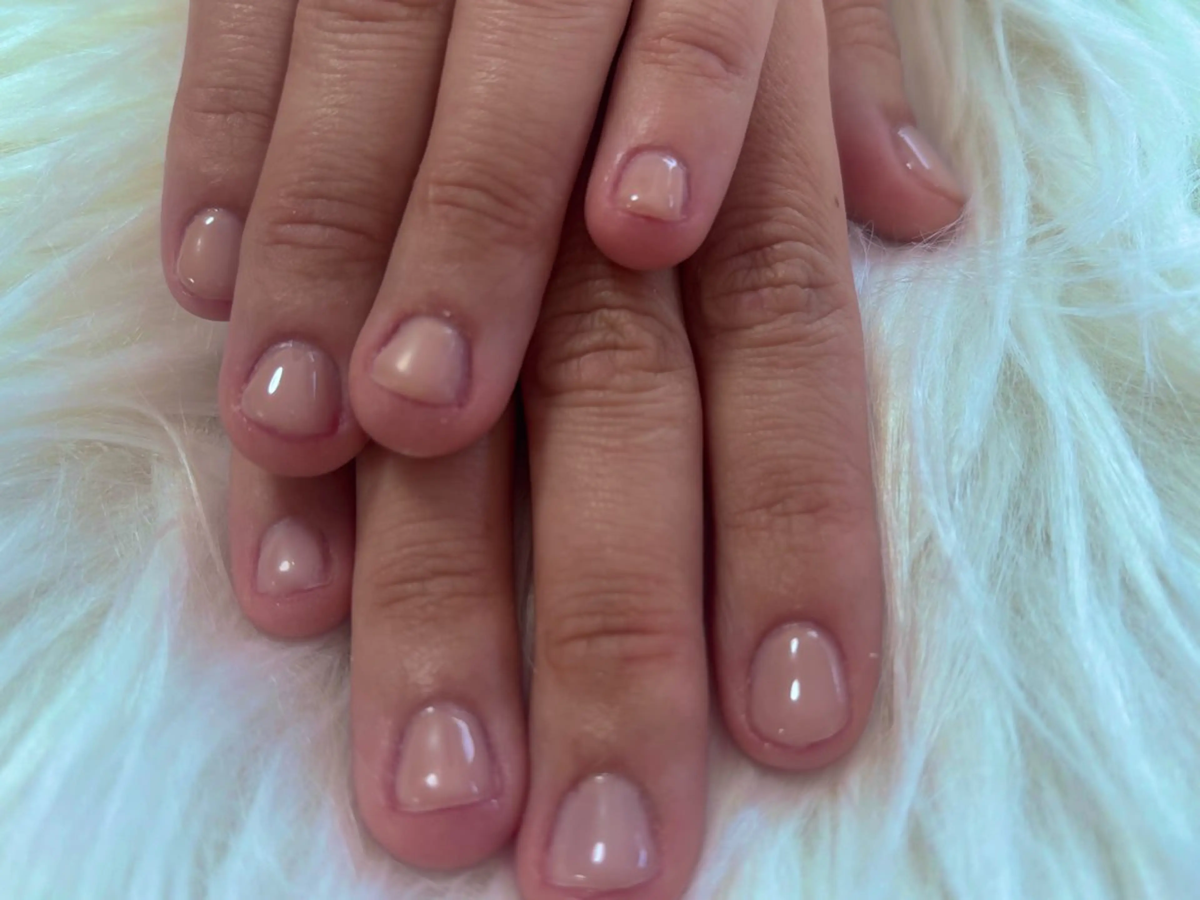 ネイル ワンカラーネイル CECIL beauty labo所属・田中 梨奈のネイルデザイン