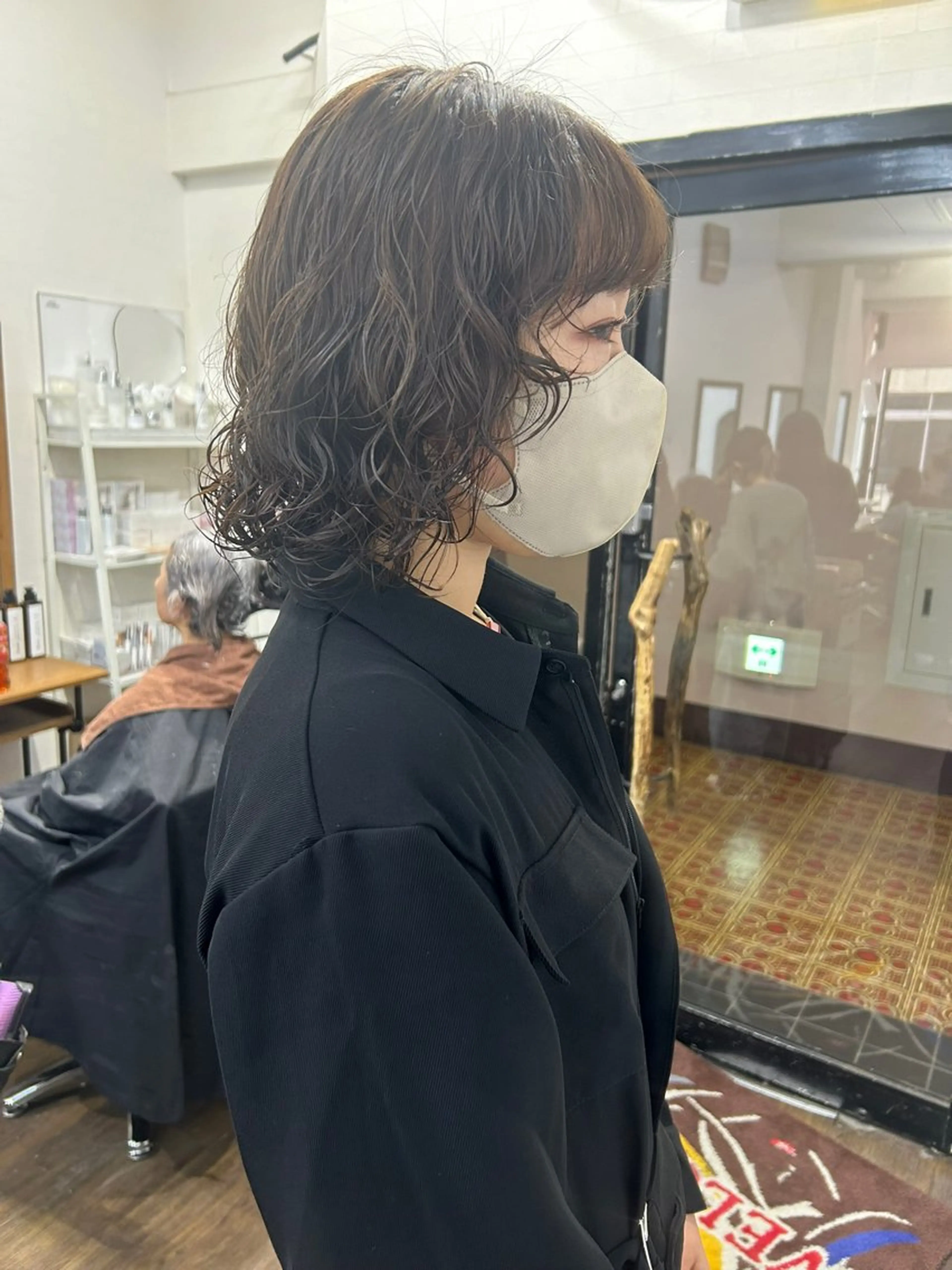 ショート Yui. レイヤー／パーマのヘアスタイル