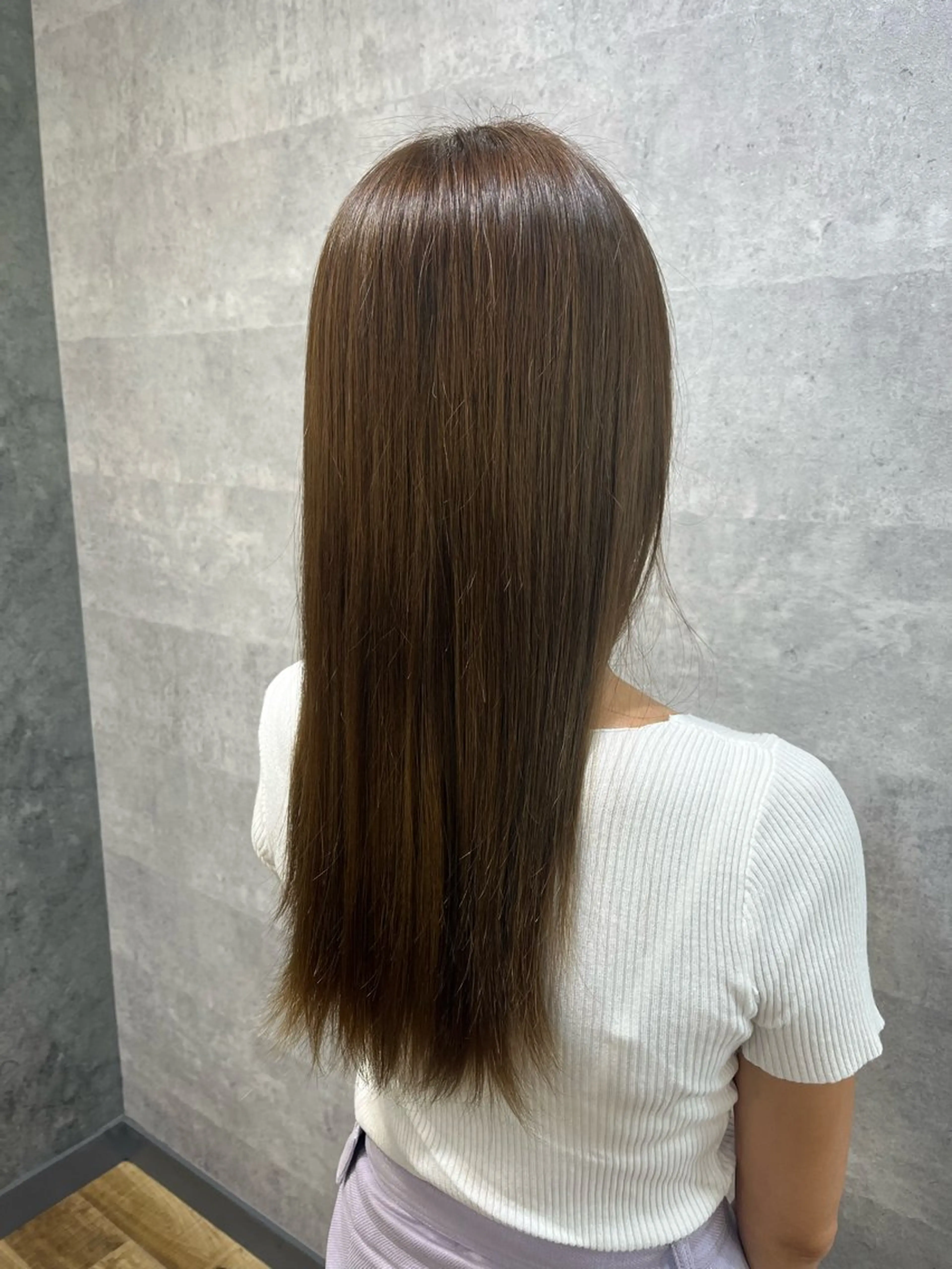 ロング カラー ヘアカラー 中園 紫音のヘアスタイル
