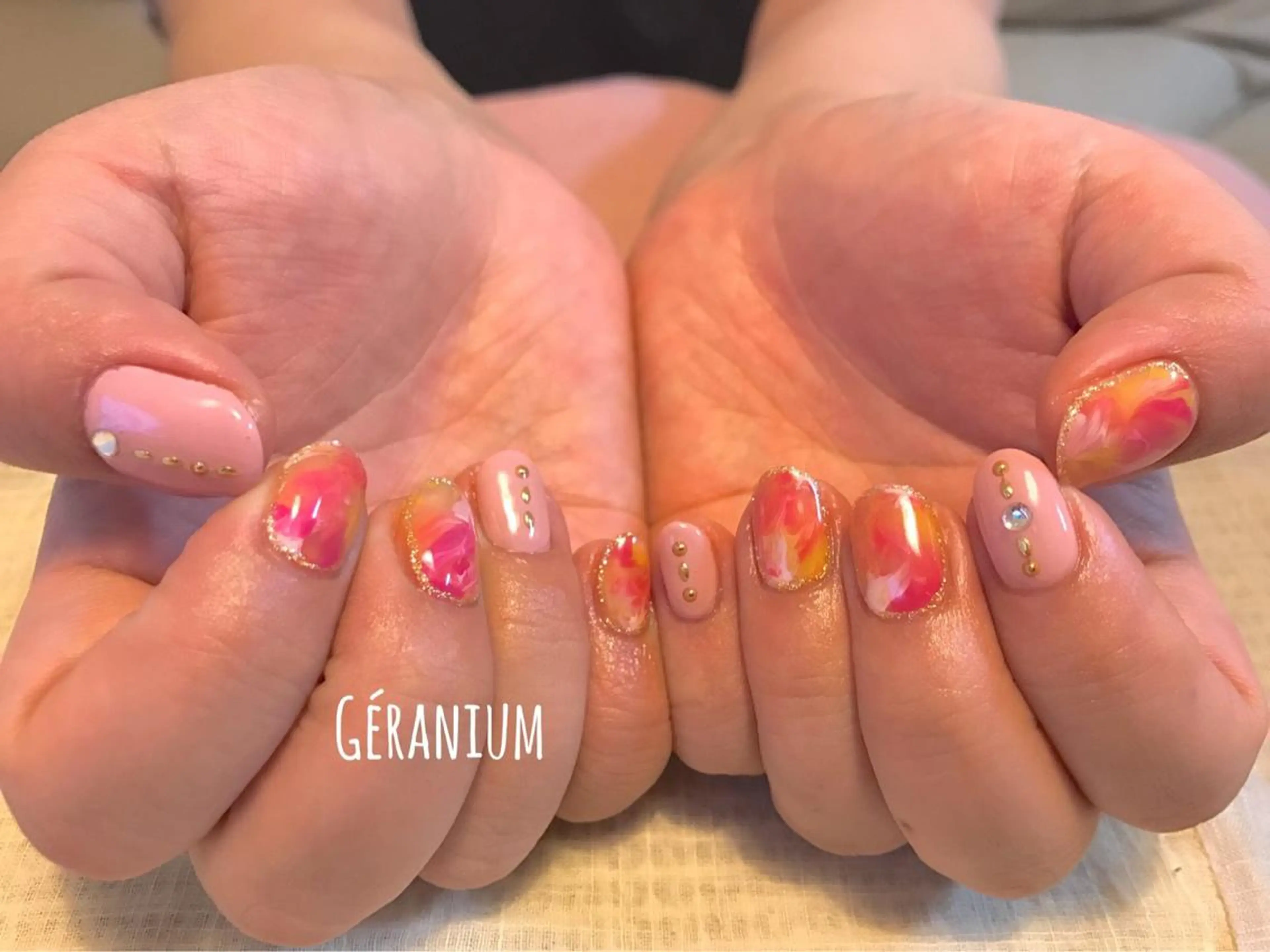ネイル 大理石ネイル(マーブル) GéRanium Harukaのネイルデザイン