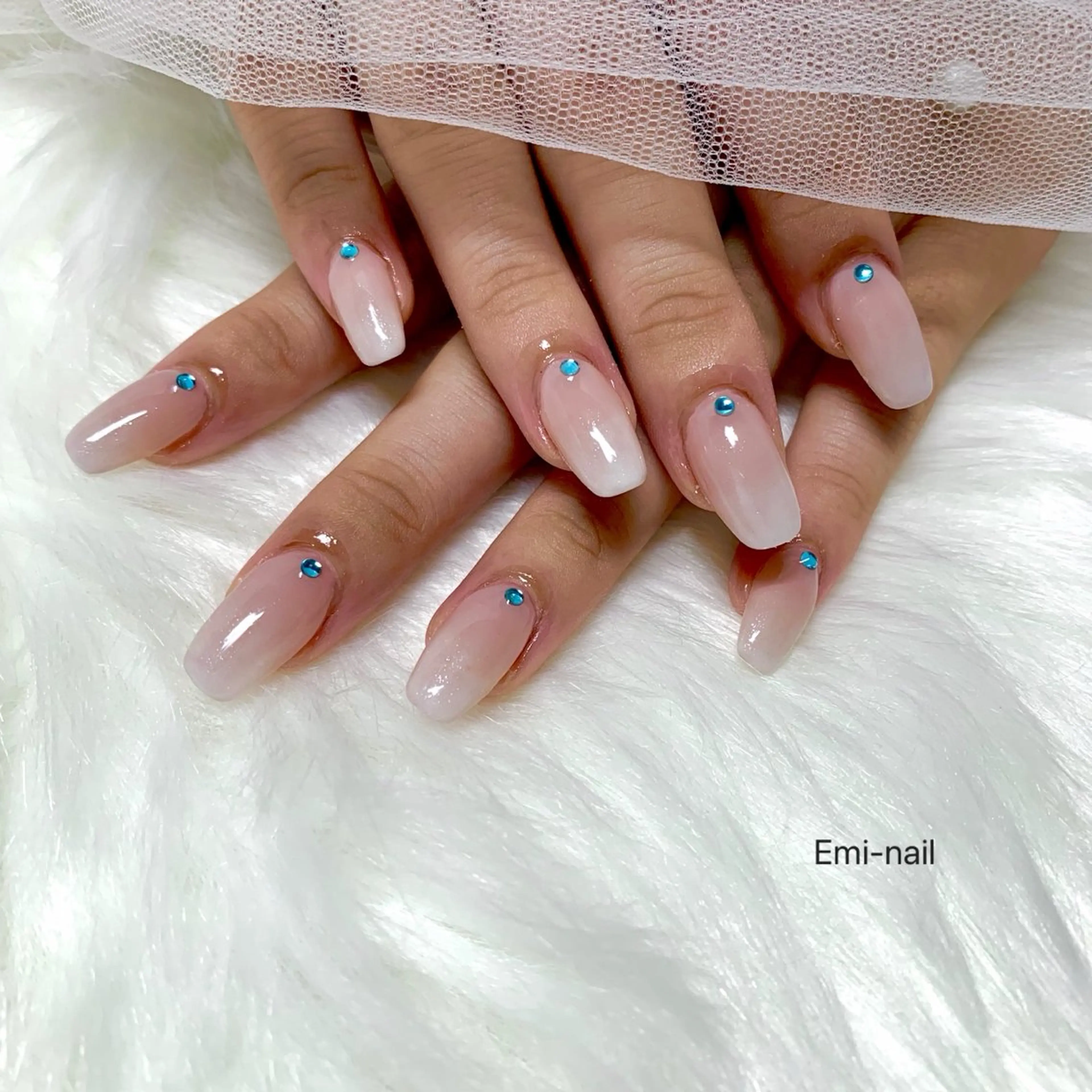 ネイル ハンドネイル Emi-nail 江﨑のネイルデザイン