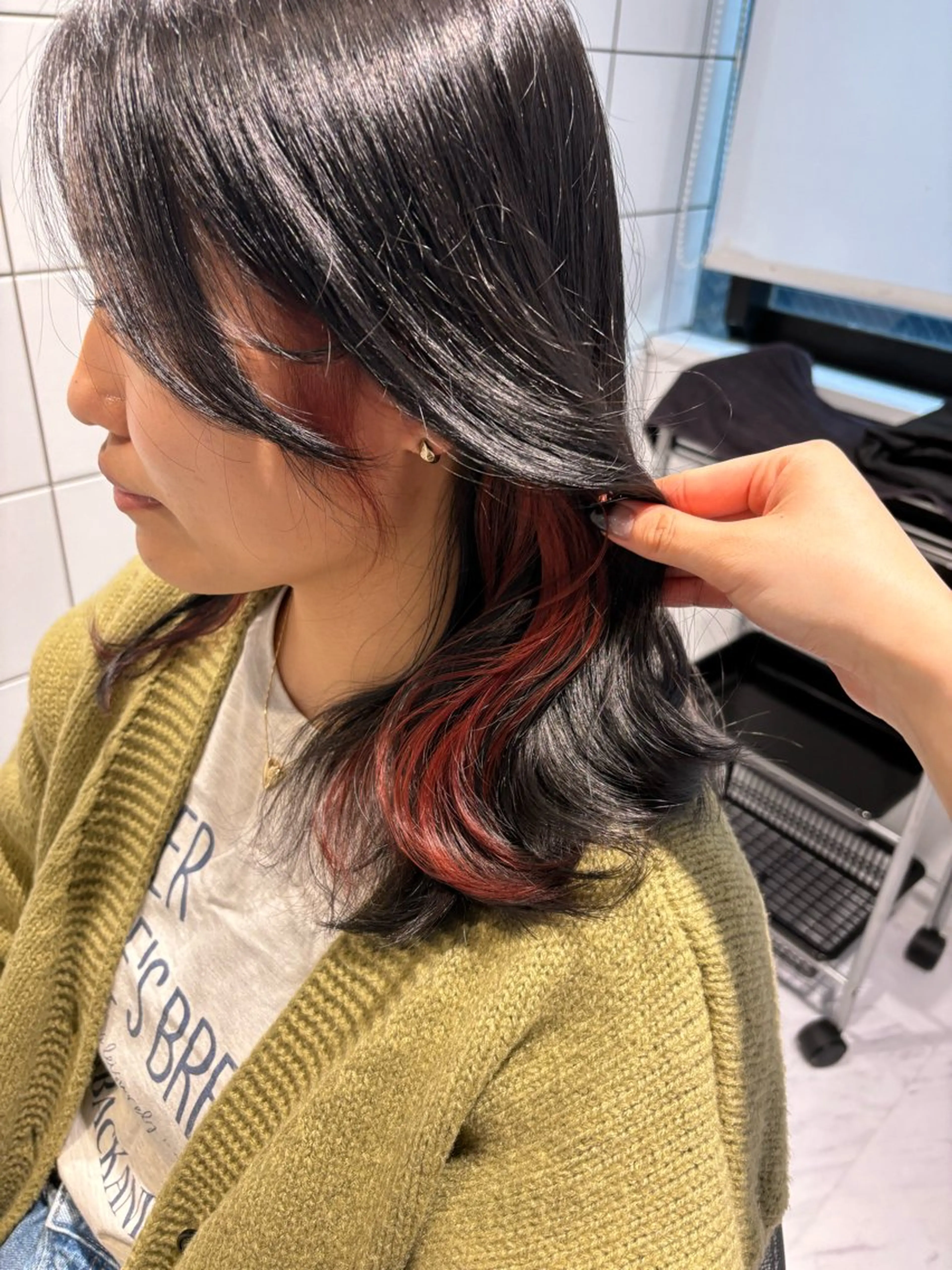 セミロング カラー 表参道♡暗髪^ྀི 艶カラー♡アユミのヘアスタイル