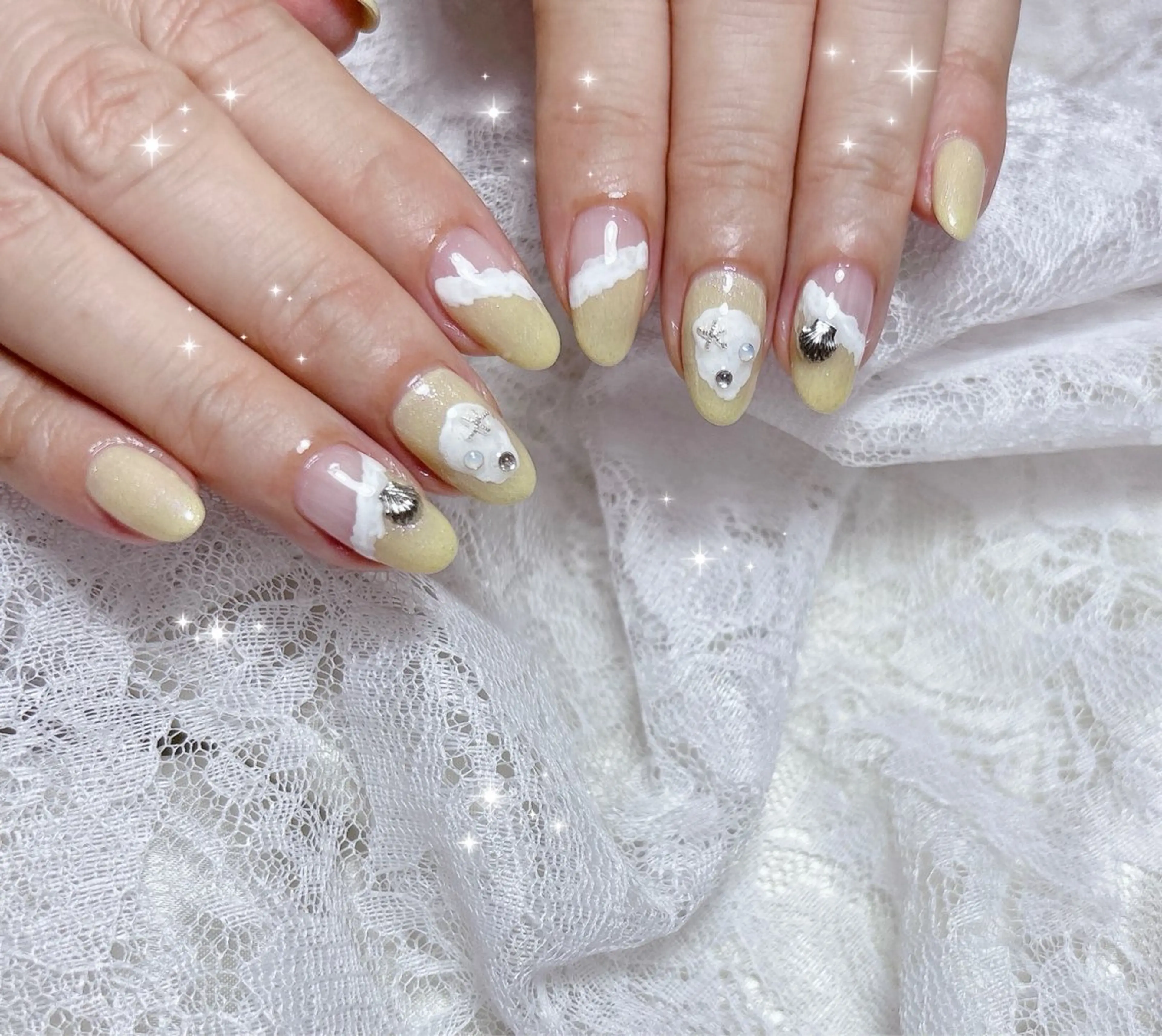 ネイル アートネイル おそろいネイル ハンドネイル FLARE NAIL フレアネイルのネイルデザイン