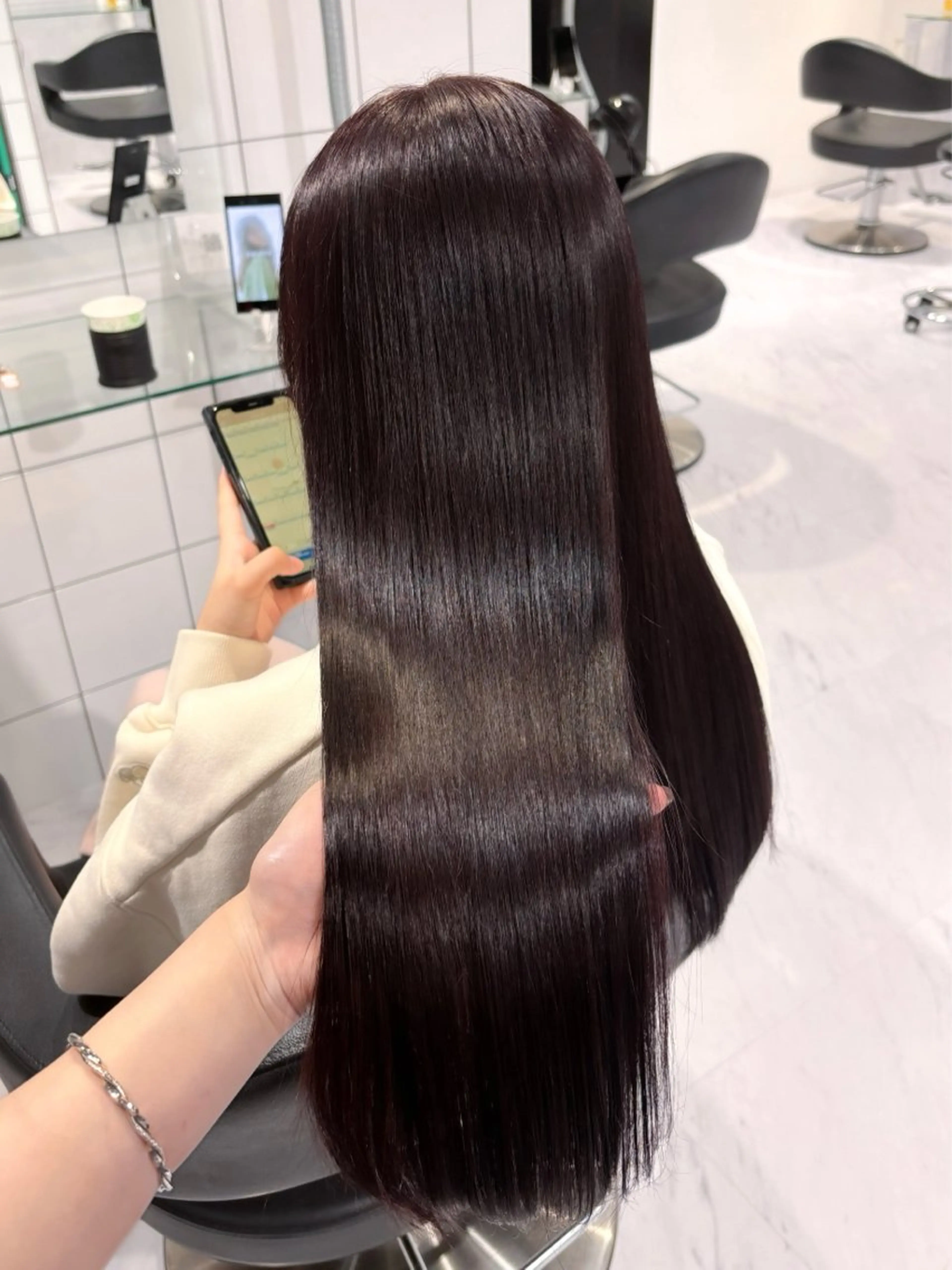 ロング カラー ブリーチ ラベンダーカラー ブリーチなしカラー ピンクカラー ピンクラベンダー ヘアカラー トリートメント ヘッドスパ ヘアセット 表参道♡暗髪^ྀི 艶カラー♡アユミのヘアスタイル