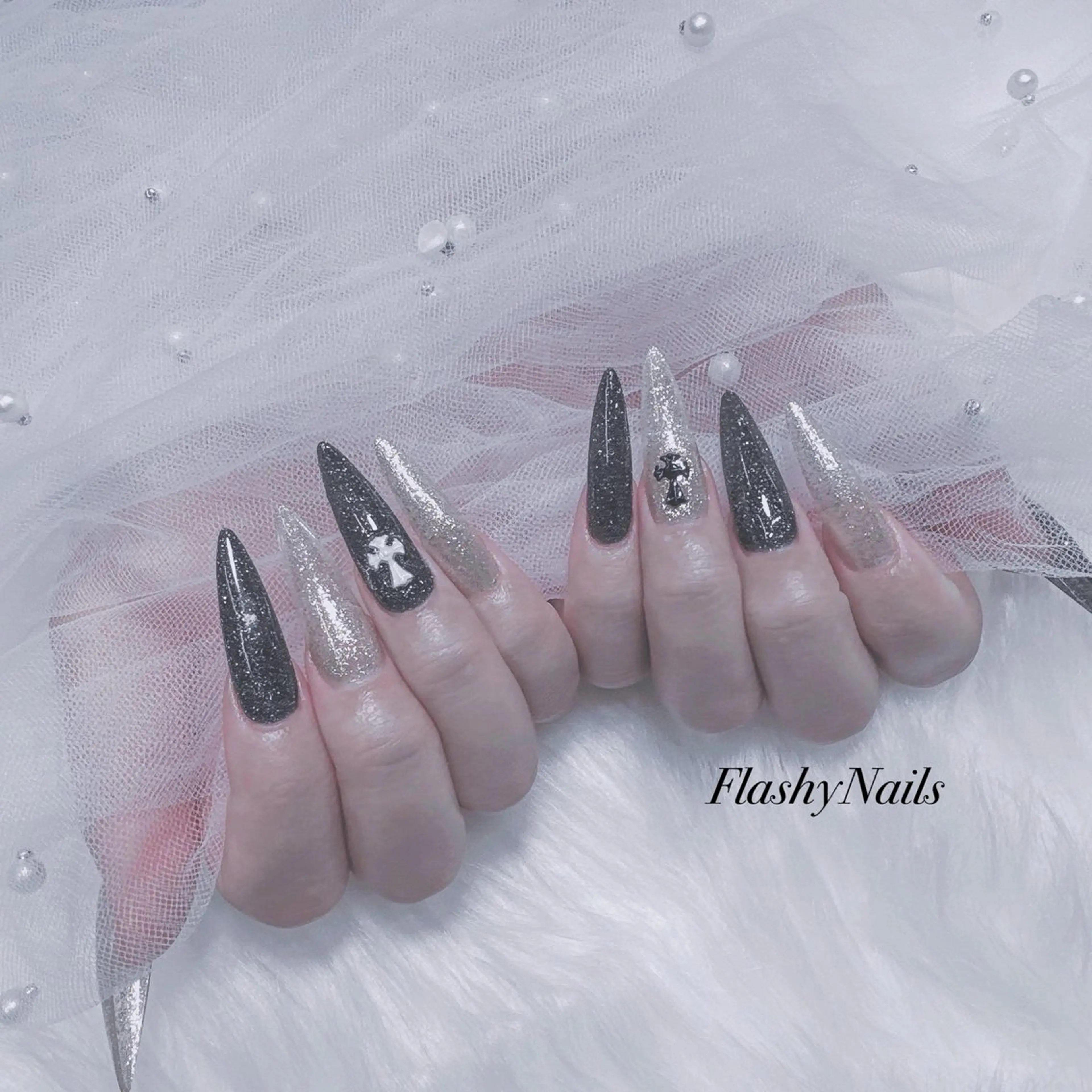 ネイル Flashy Nailsのネイルデザイン