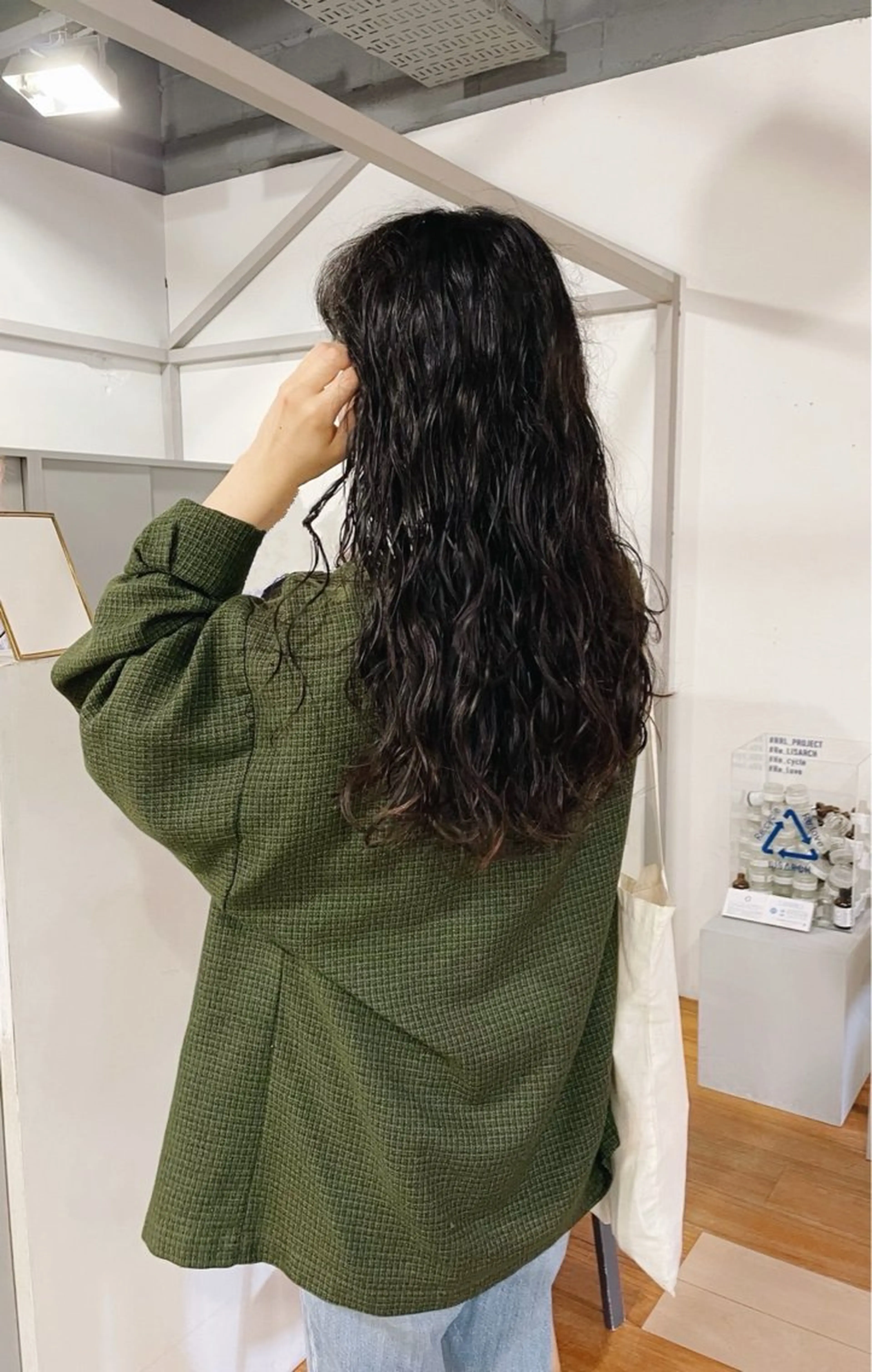 ロング パーマ ロング カット パーマ トリートメント 🌈前田 ジュンのヘアスタイル