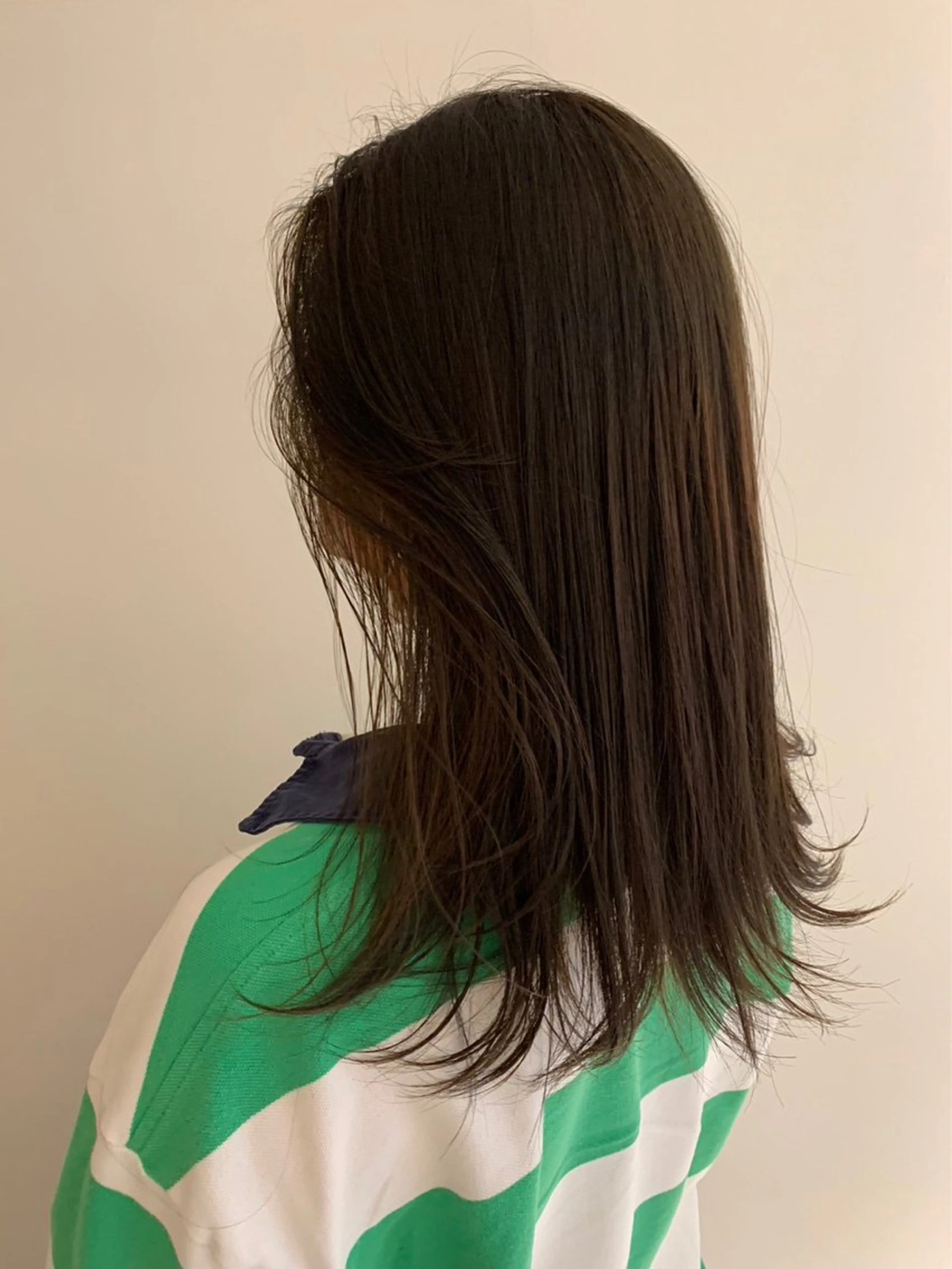 ミディアム カラー 透明感カラー 🪞yuuのヘアスタイル