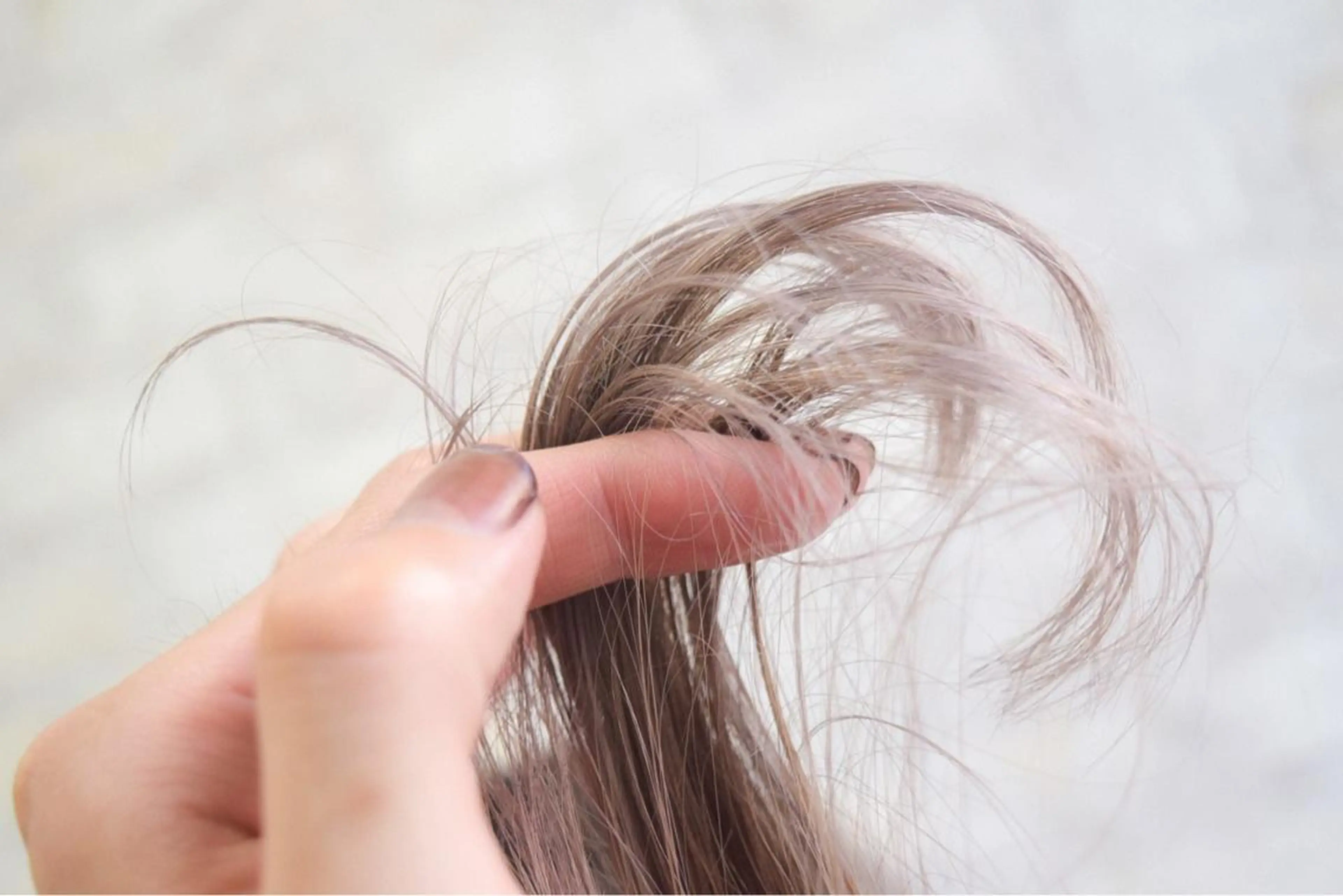 カラー ハイトーンカラー RYUのヘアスタイル