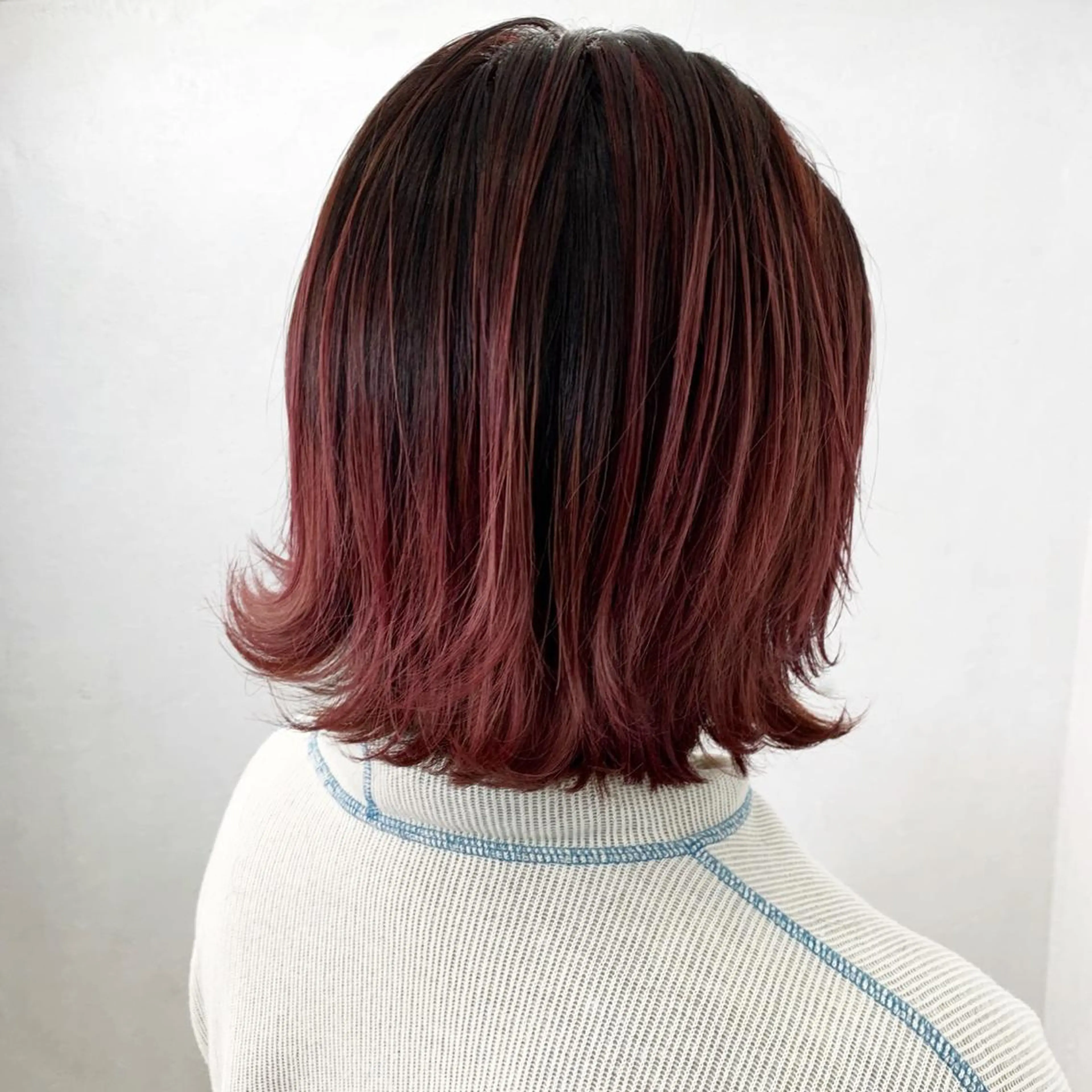 ミディアム カラー ヘアアレンジ バレイヤージュ レイヤーカット TATSUYA アートディレクターのヘアスタイル