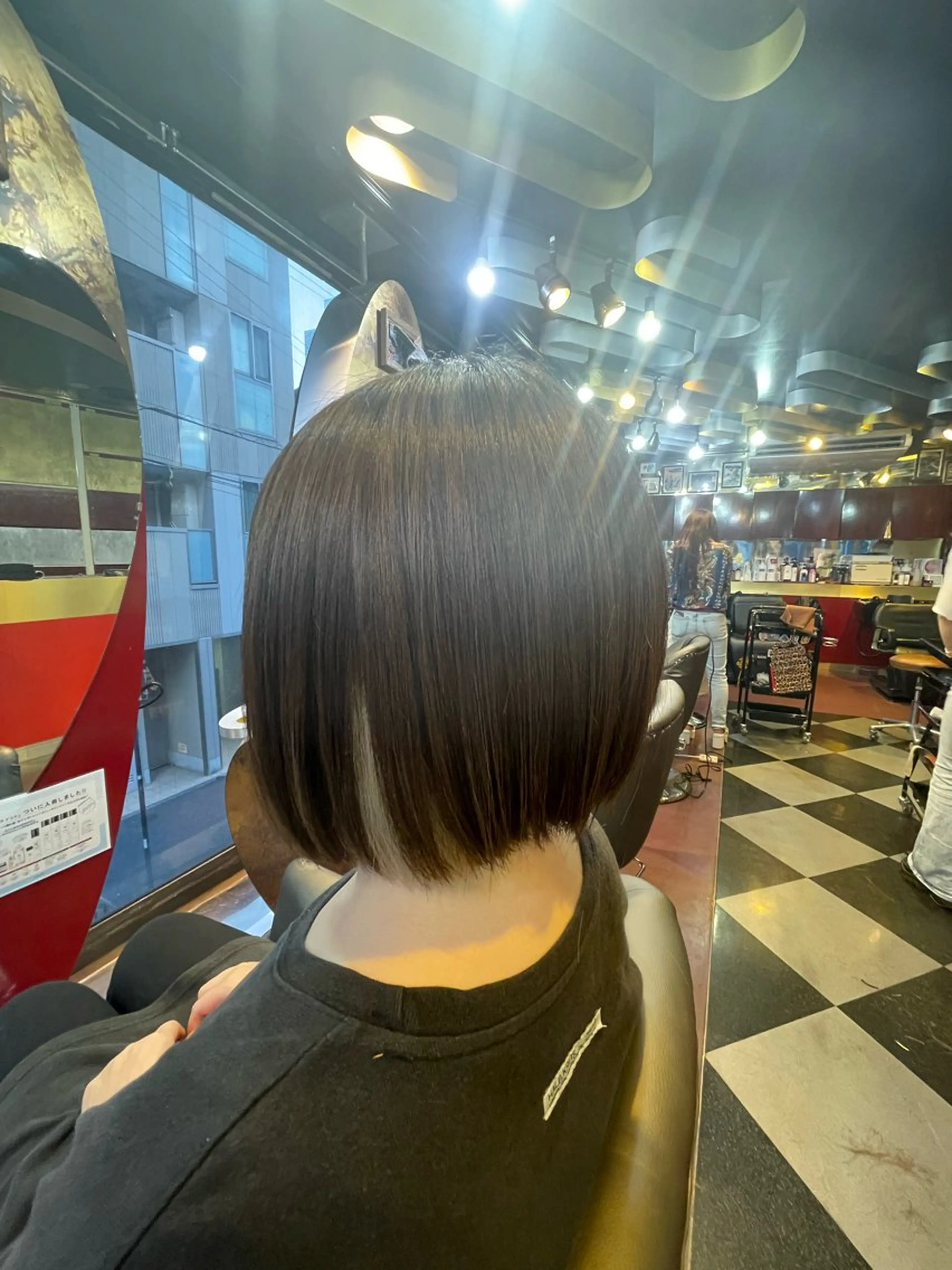 ミディアム ボブ トリートメント 👑派手髪/カット 👑ANRYのヘアスタイル
