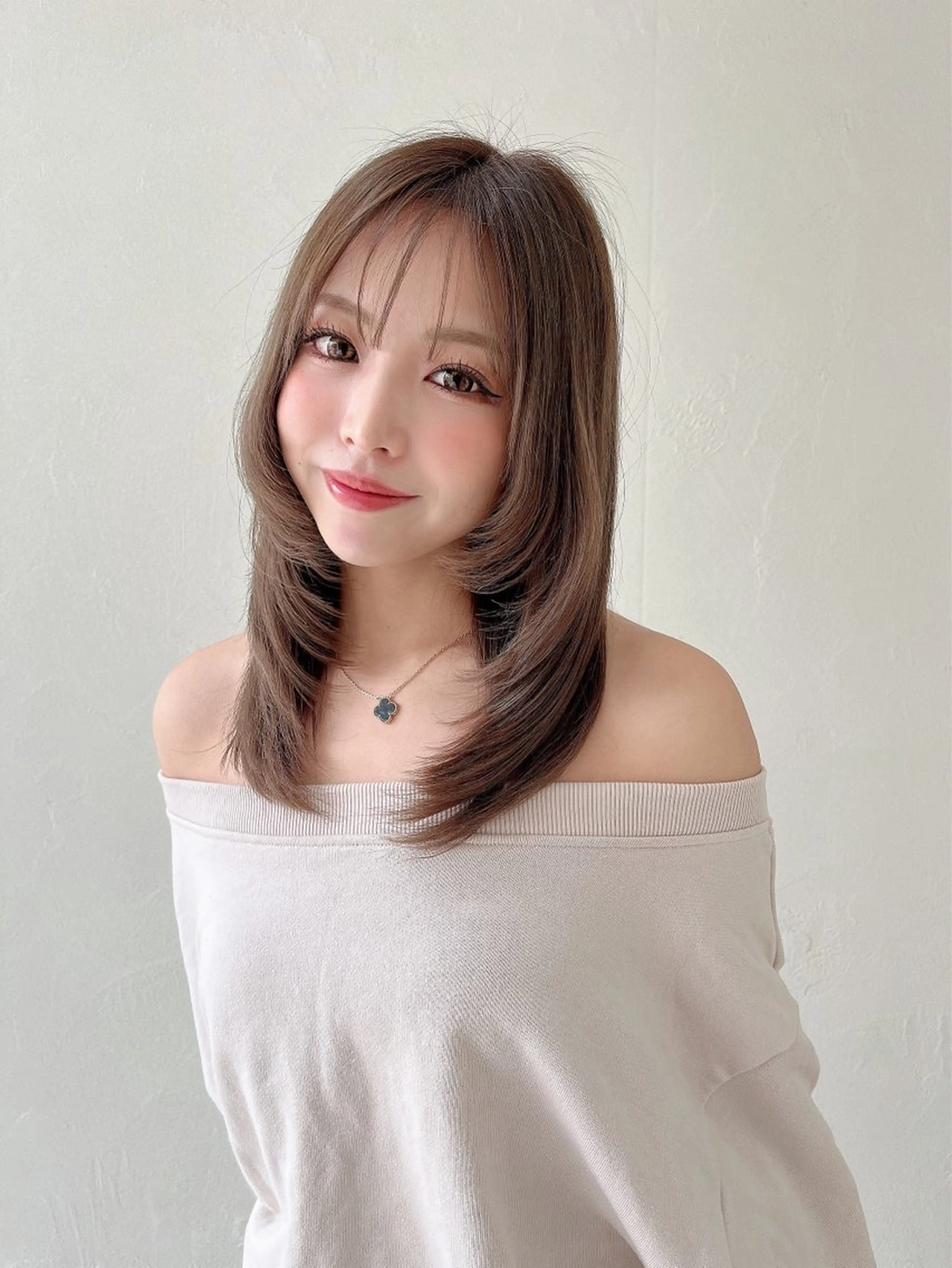 ロング 一宮レイヤー/ 艶感カラー/大野真央のヘアスタイル