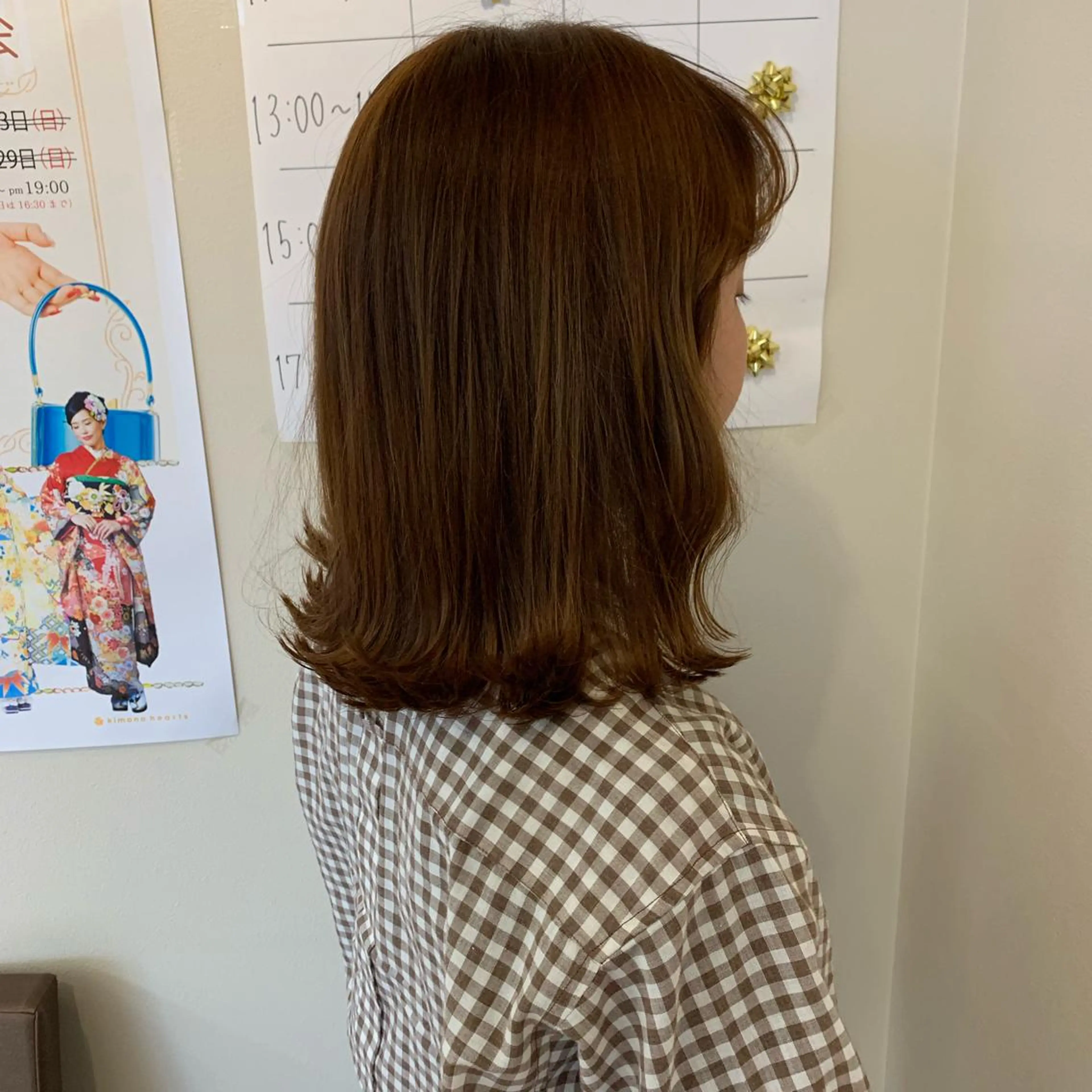 ミディアム 外ハネヘア カット 👑満足度1000% 重村　春奈👑のヘアスタイル