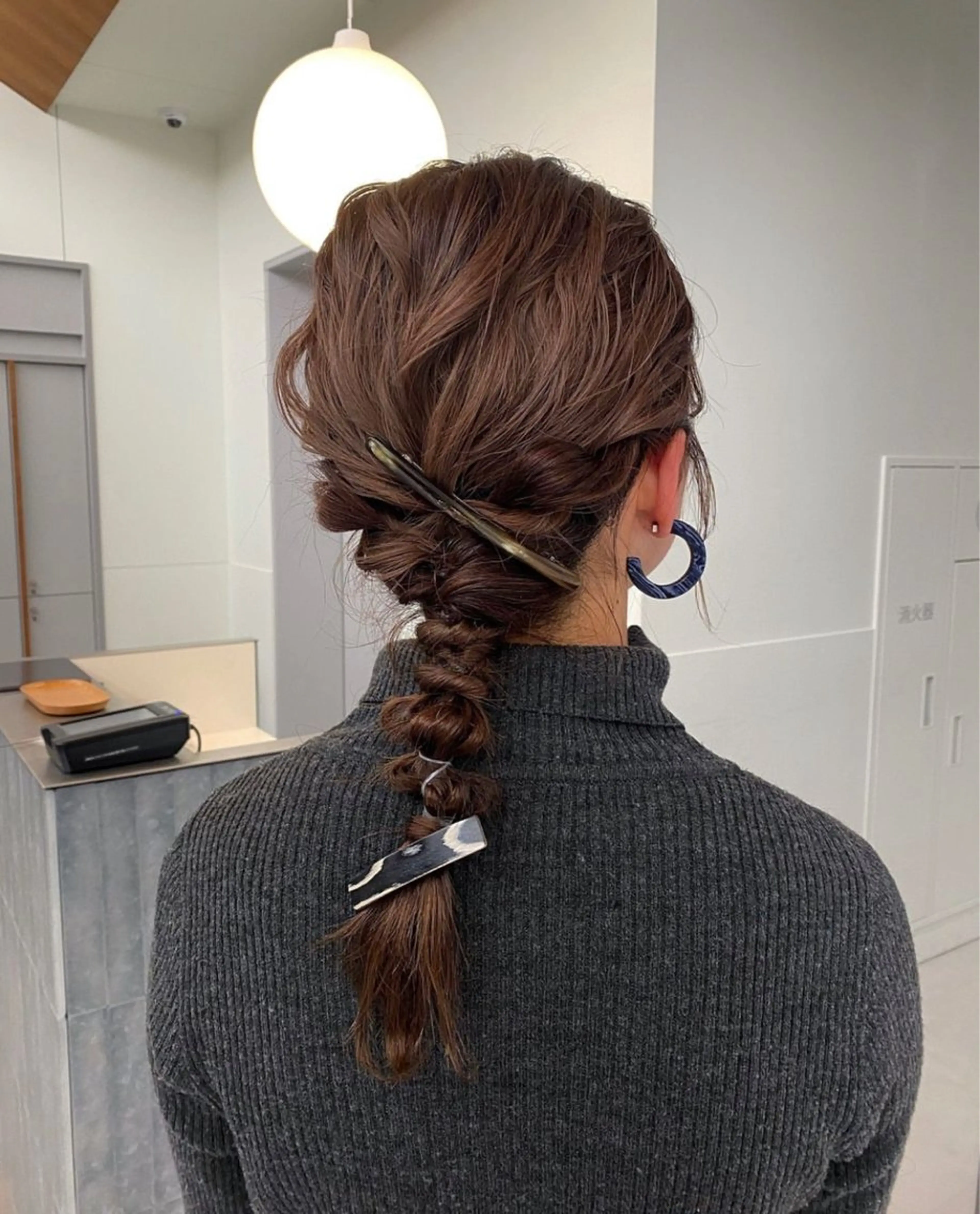 セミロング ヘアアレンジ ハイトーン大好き 美容師🕊️aiのヘアスタイル