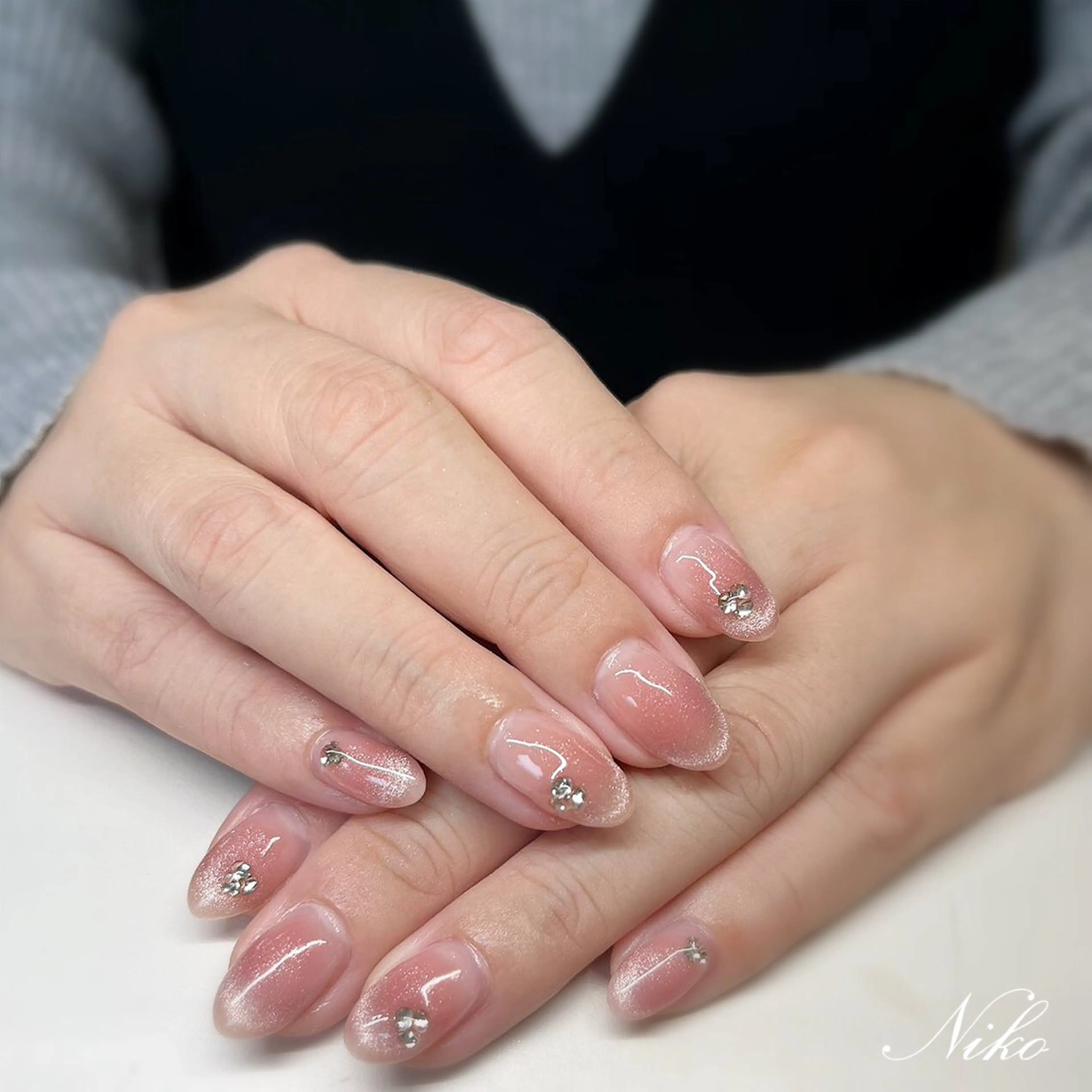 ネイル チークネイル 長さ出し フラッシュネイル フットネイル フレンチネイル Niko nailサロンのネイルデザイン