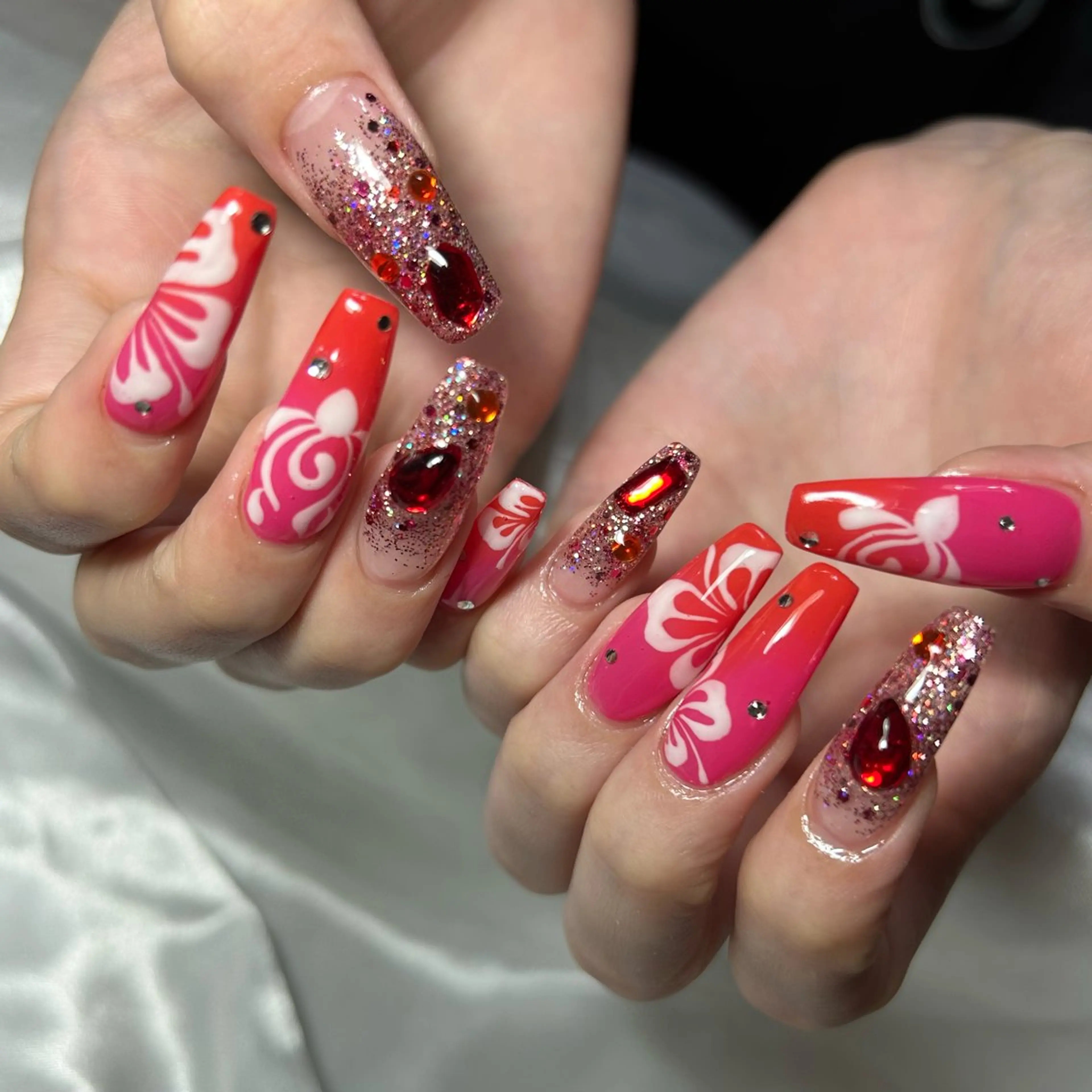 ネイル ハンドネイル nailroom‪ sb‪‪𓈒𓂂𓏸のネイルデザイン
