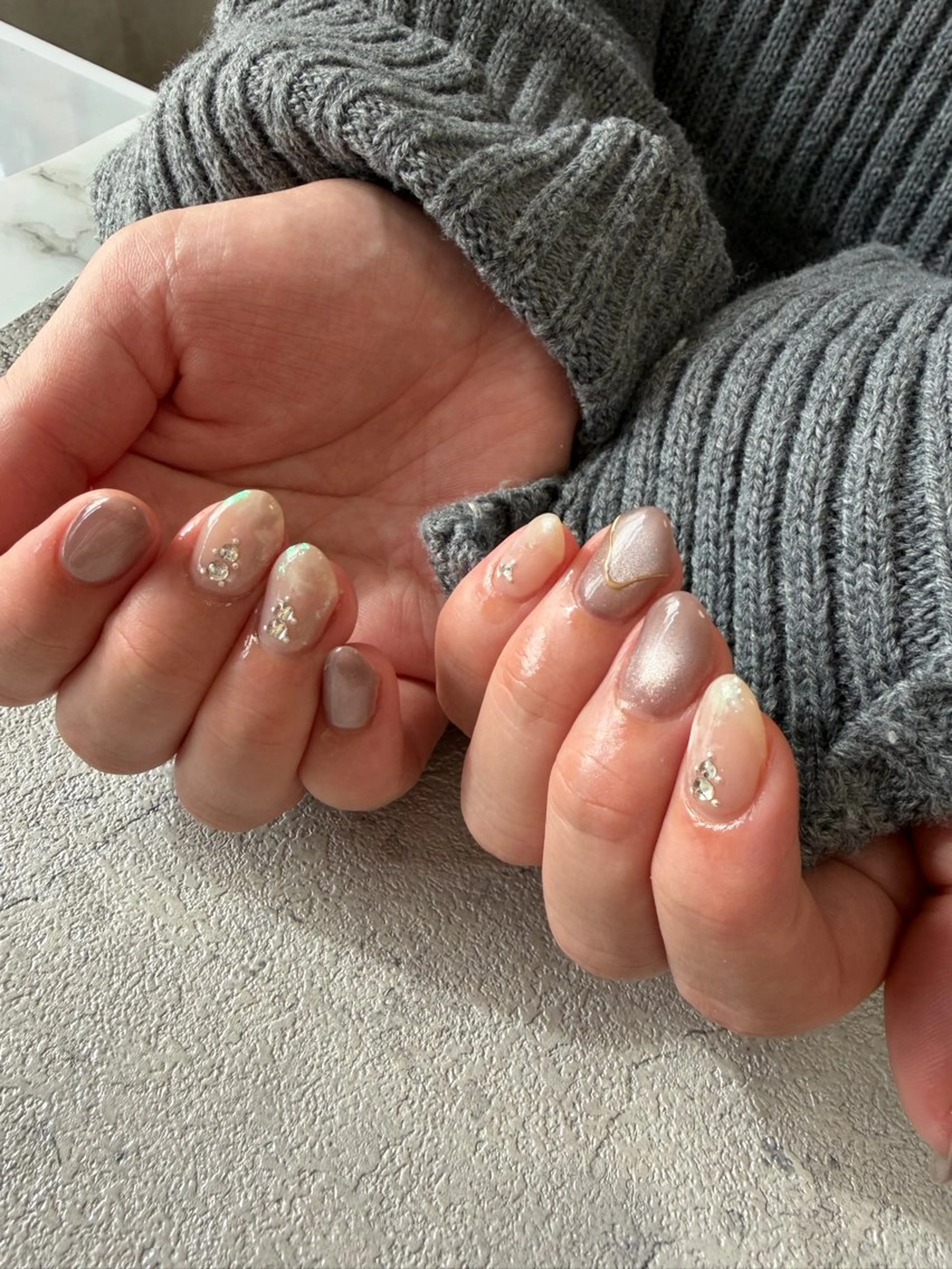 ネイル マグネットネイル ニュアンスネイル Luce nail所属・竹内 知佐美のネイルデザイン