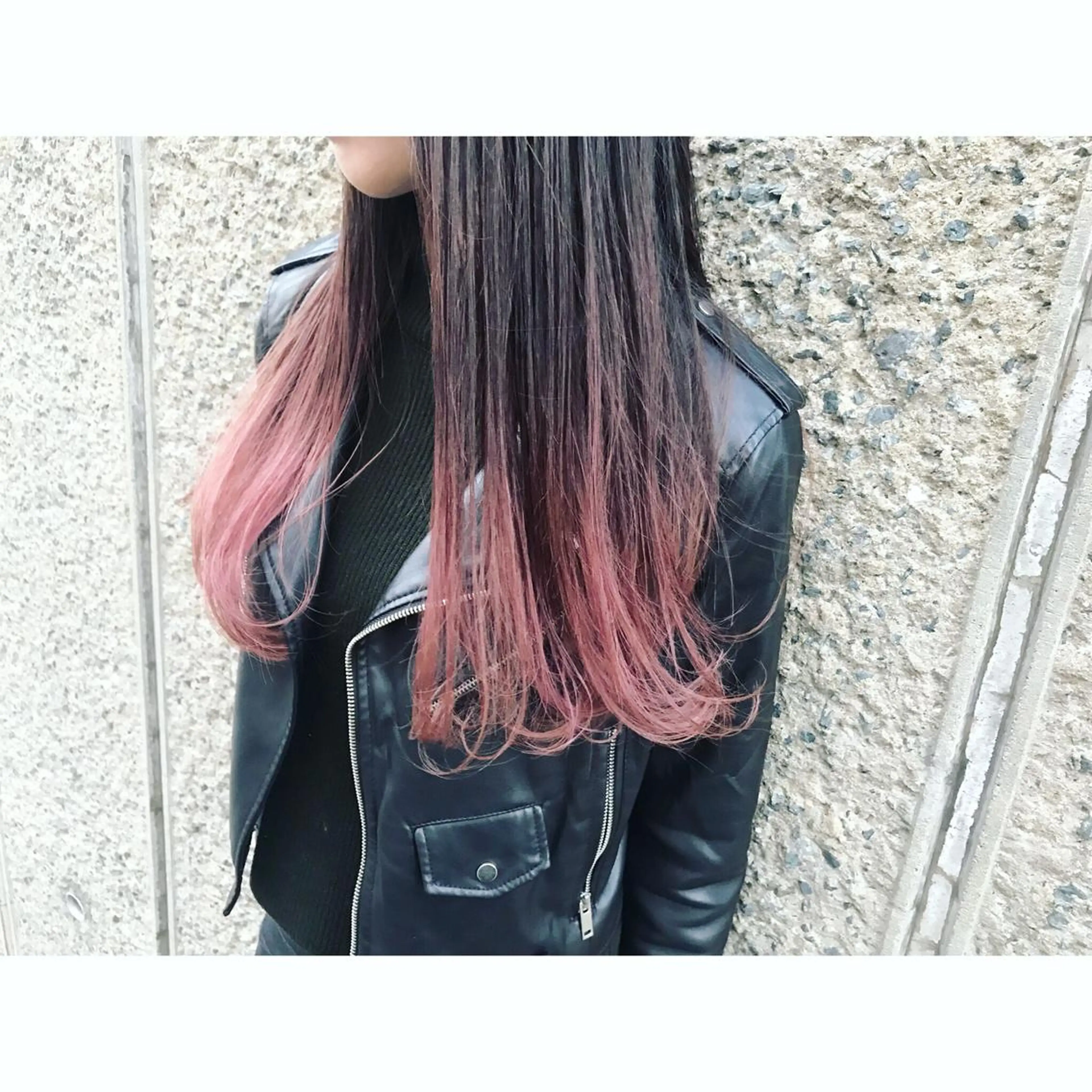 カラー 黒髪 グラデーションカラー ピンクカラー バイオレットカラー カット ヘアカラー トリートメント Musiiik hairのヘアスタイル