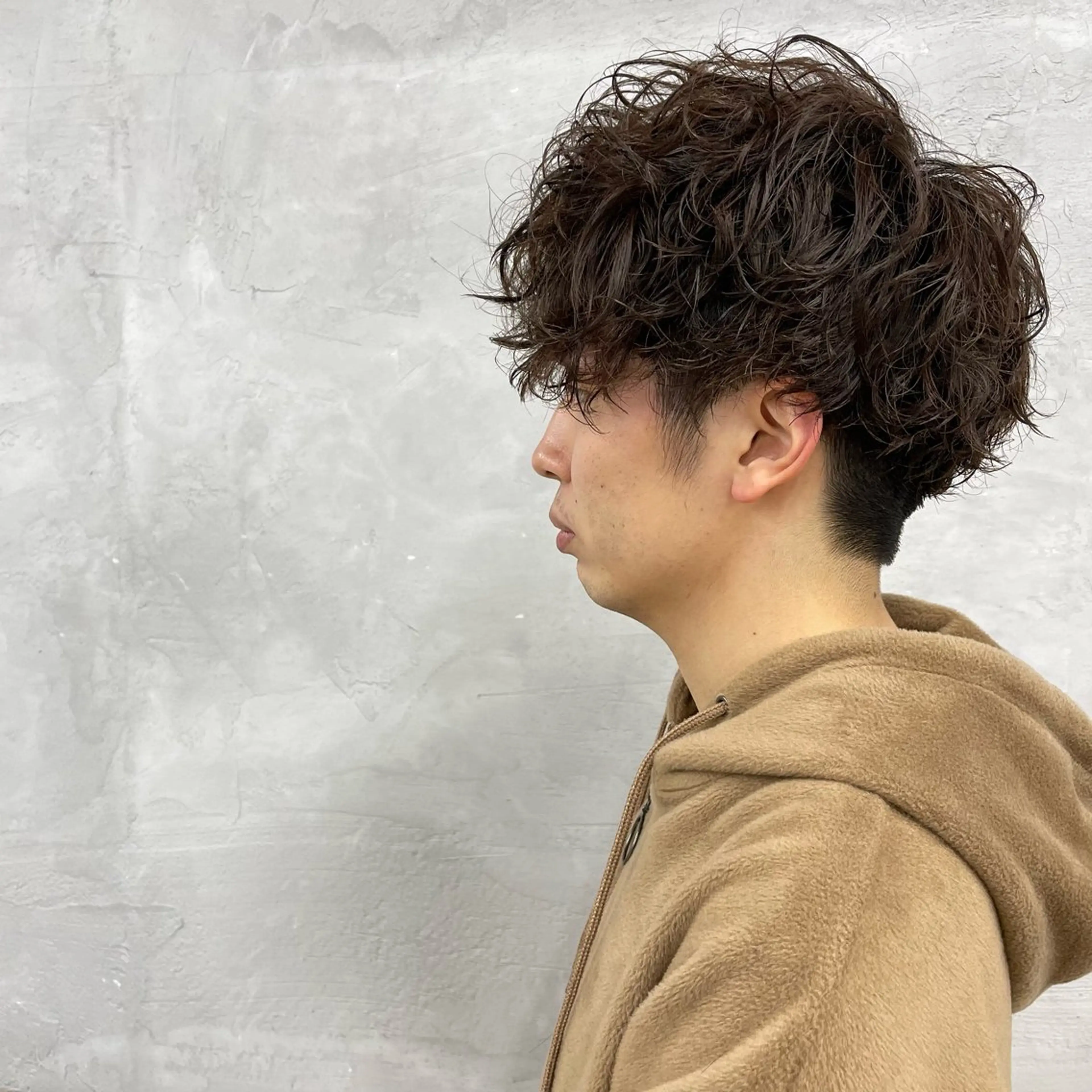ショート カラー パーマ メンズ マッシュ カット ヘアカラー パーマ トリートメント 田畑 智規のヘアスタイル