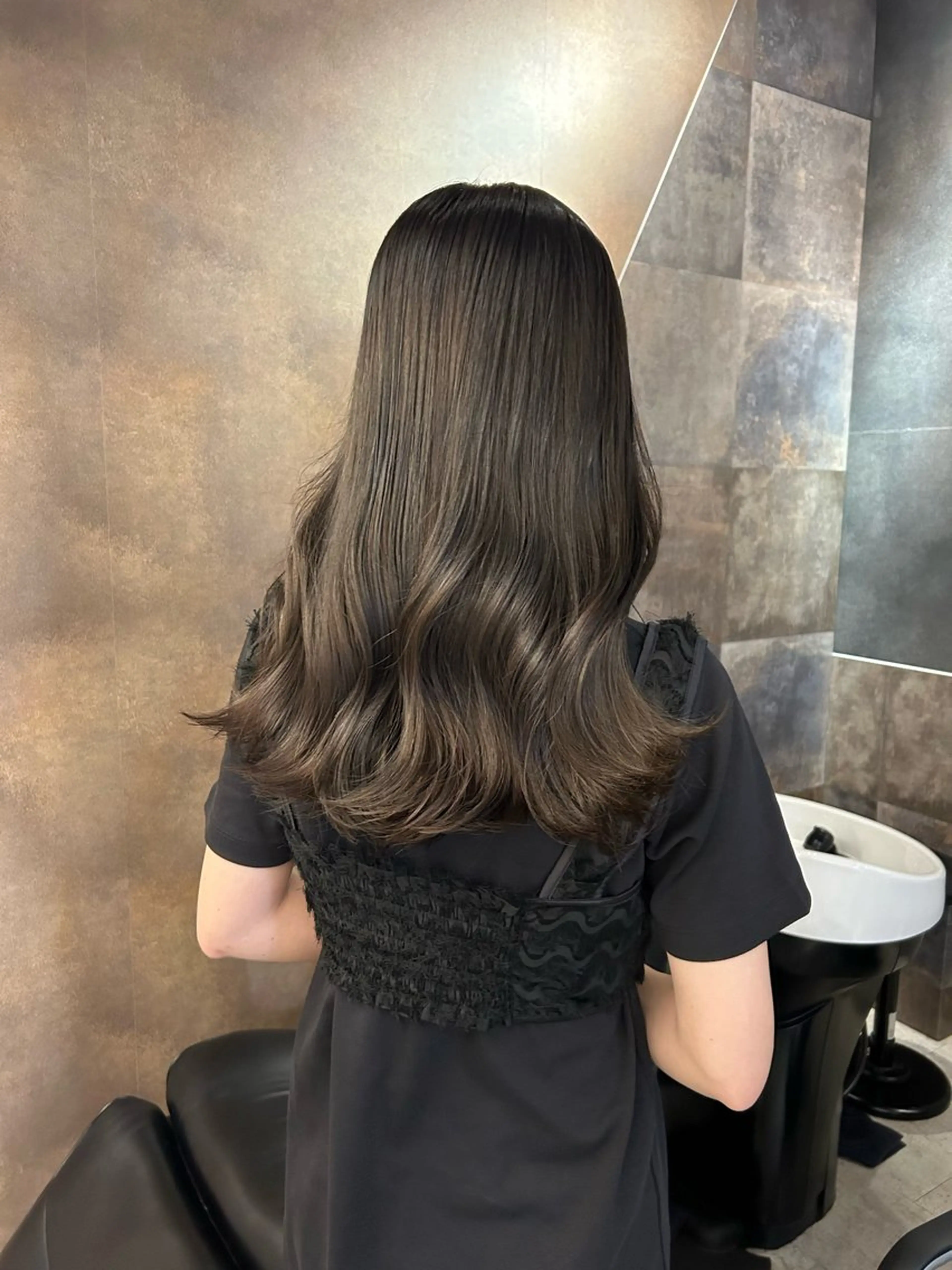 ロング カラー ベージュカラー 透明感カラー オリーブベージュ ピンクカラー ピンクベージュ カット ヘアカラー GO TODAY SHAiRE SALON所属・SAKINO． ベージュカラーのヘアスタイル