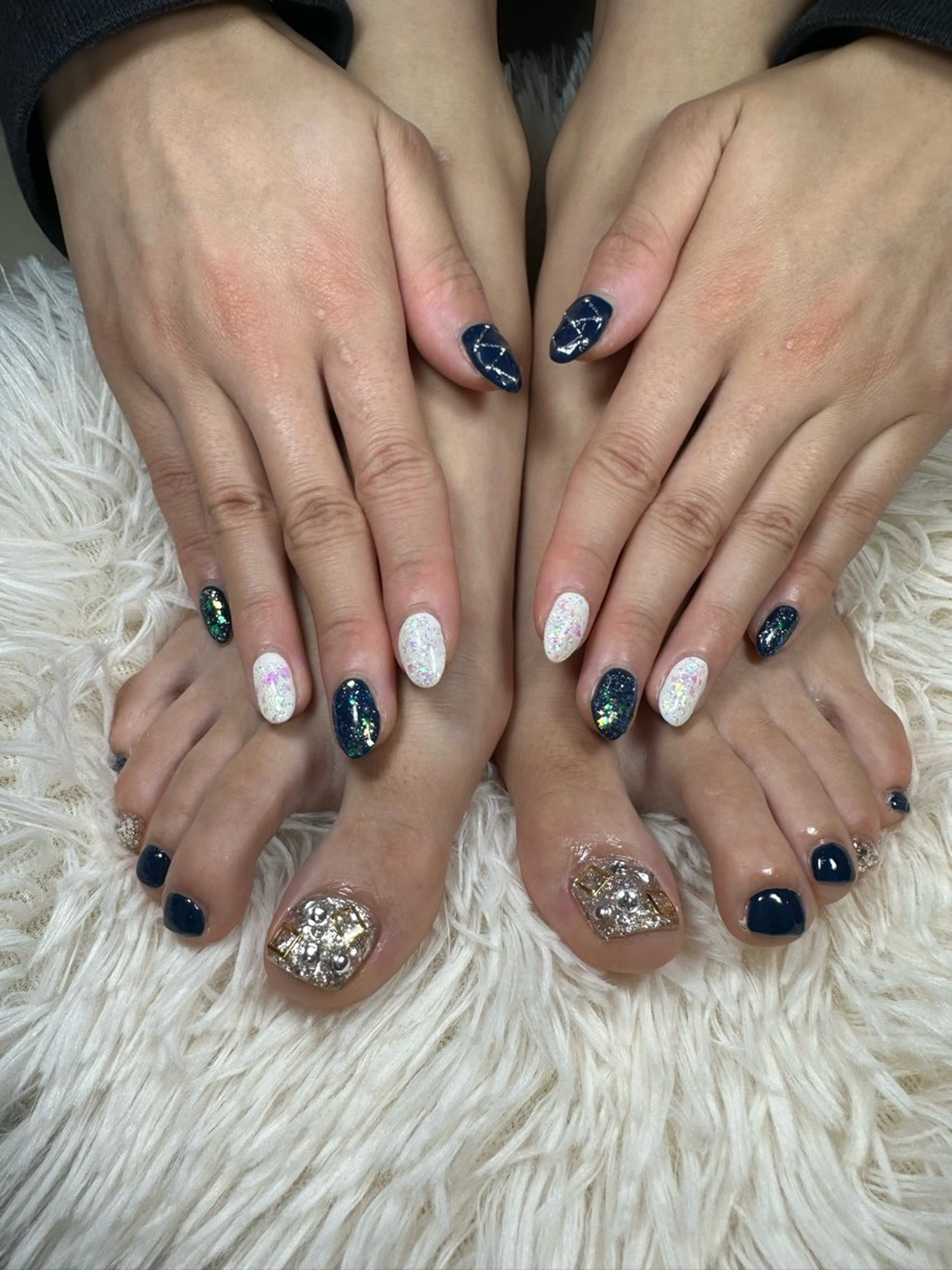 ネイル フットネイル おそろいネイル フットネイル 串田 萌のネイルデザイン