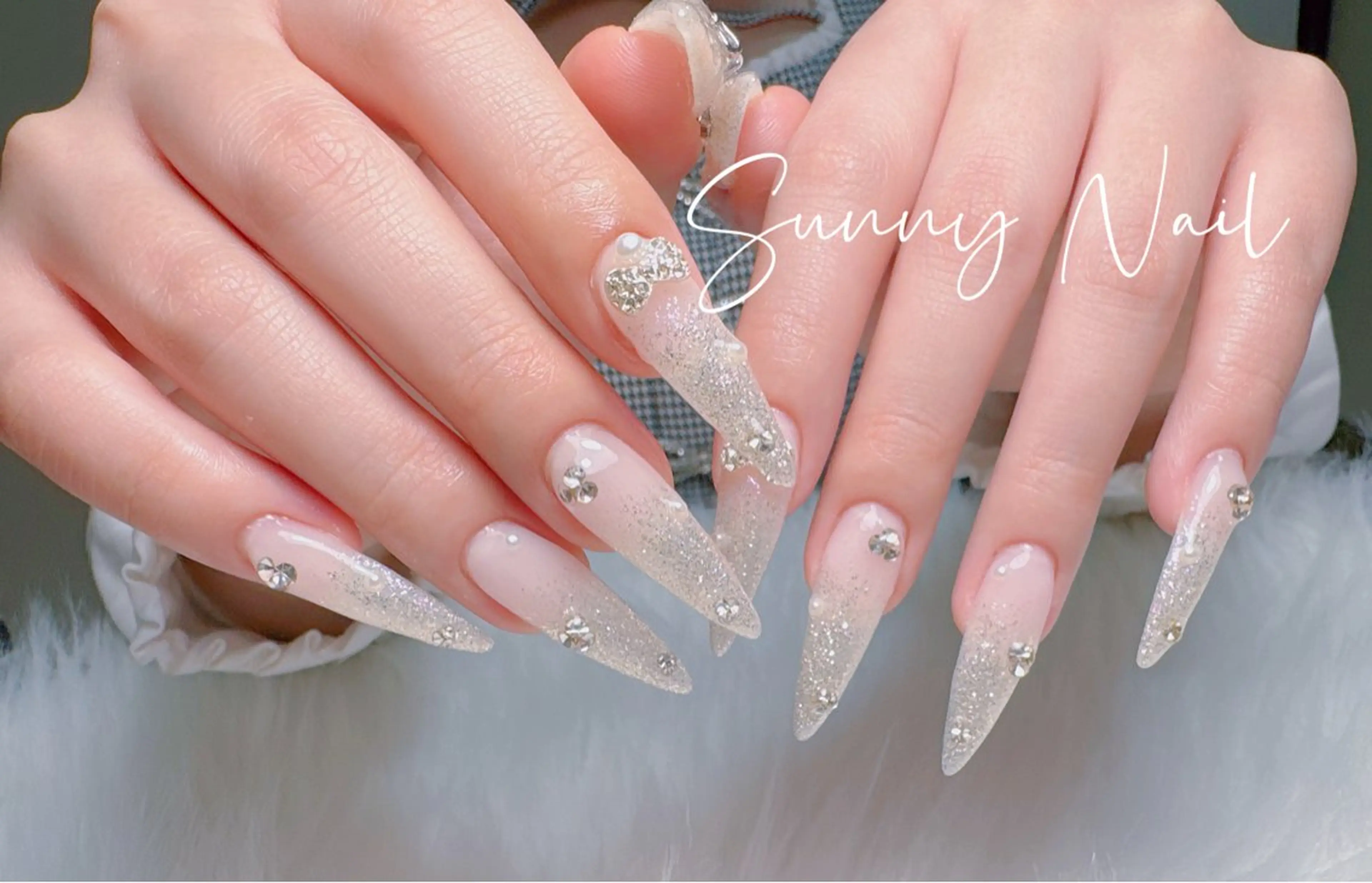 ネイル Sunnyサニー所属・桝井 春奈のネイルデザイン