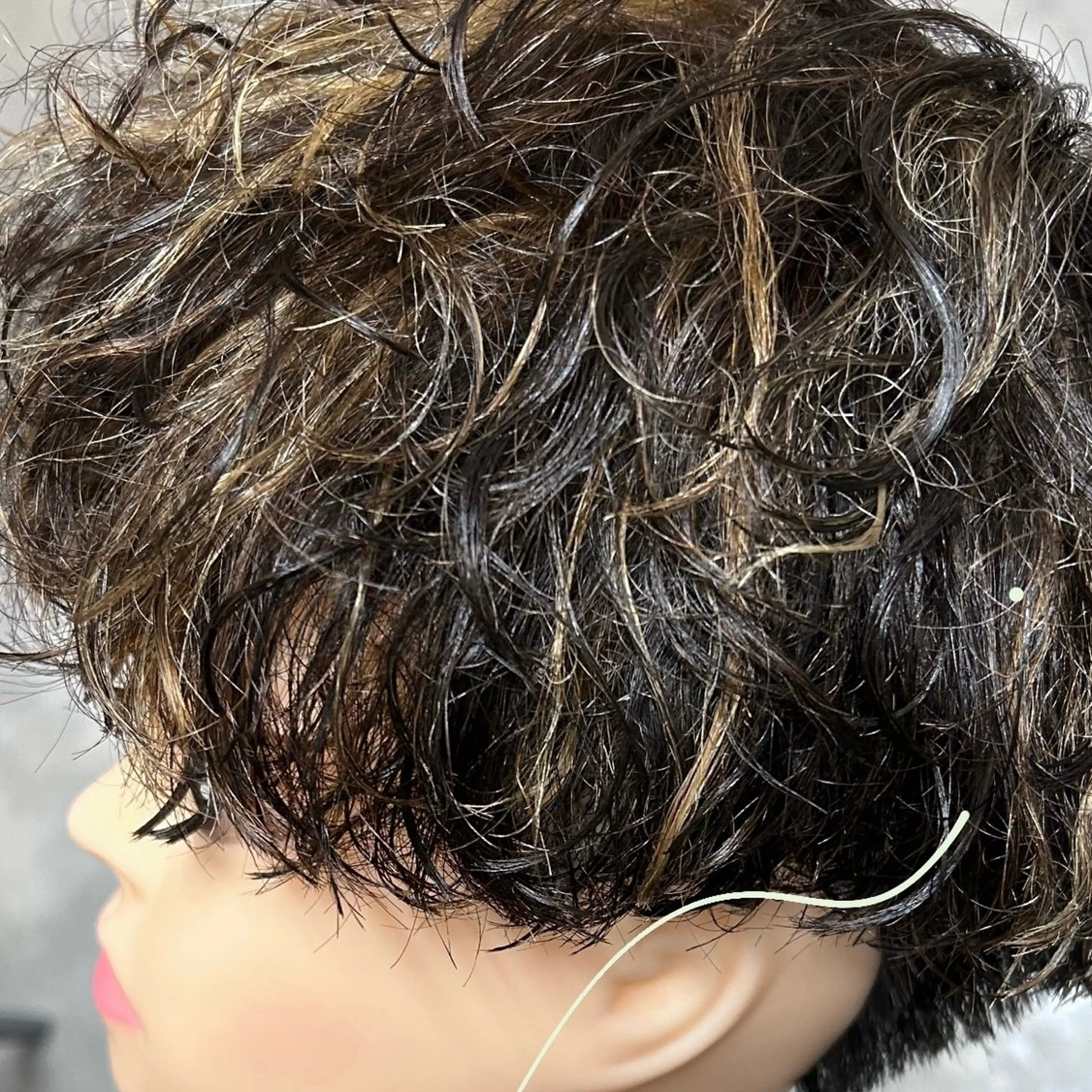 ショート ハイライト 🌻ササキ アイ🌻のヘアスタイル