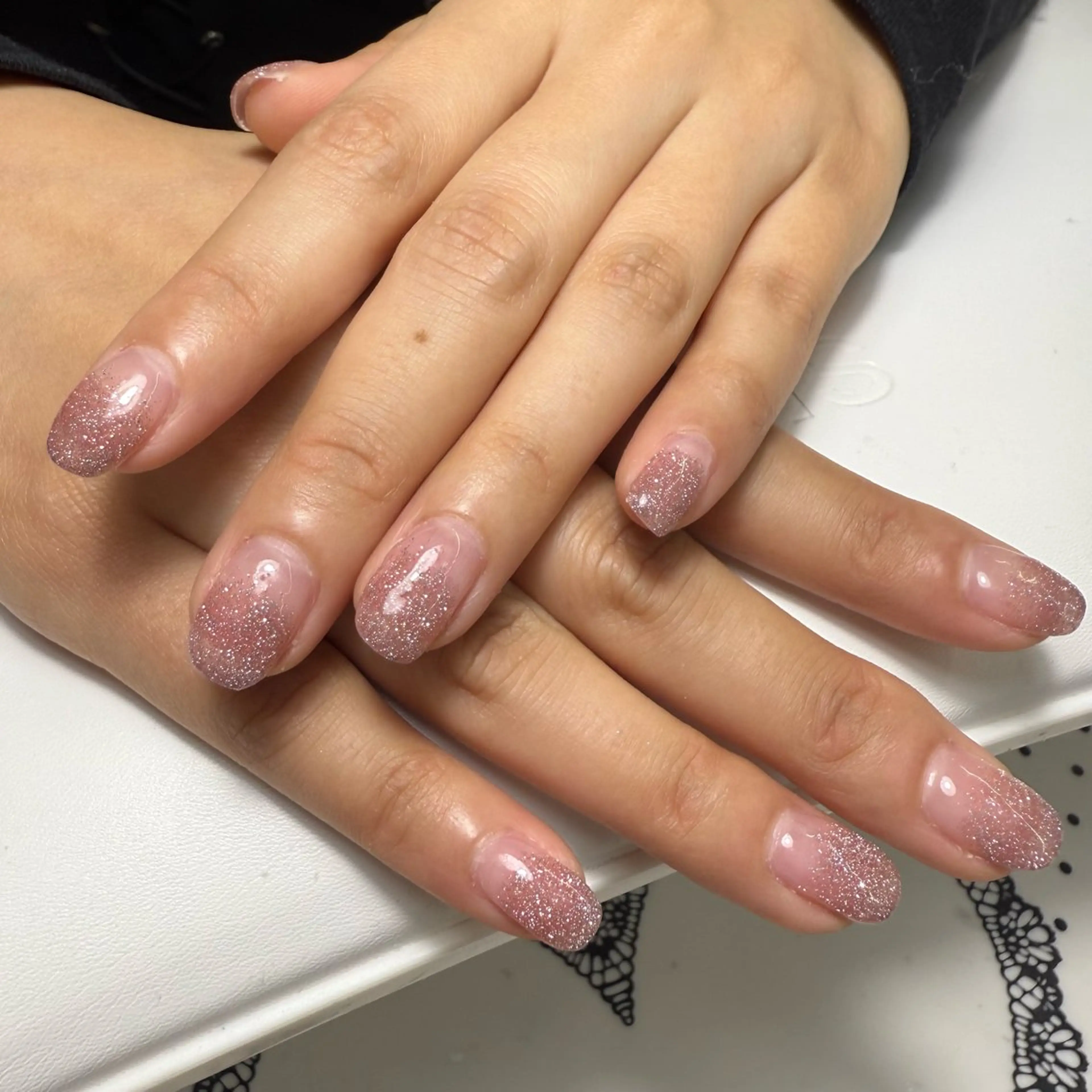 ショート ハンドネイル FLORA NAIL SALON 黄兪榕のネイルデザイン