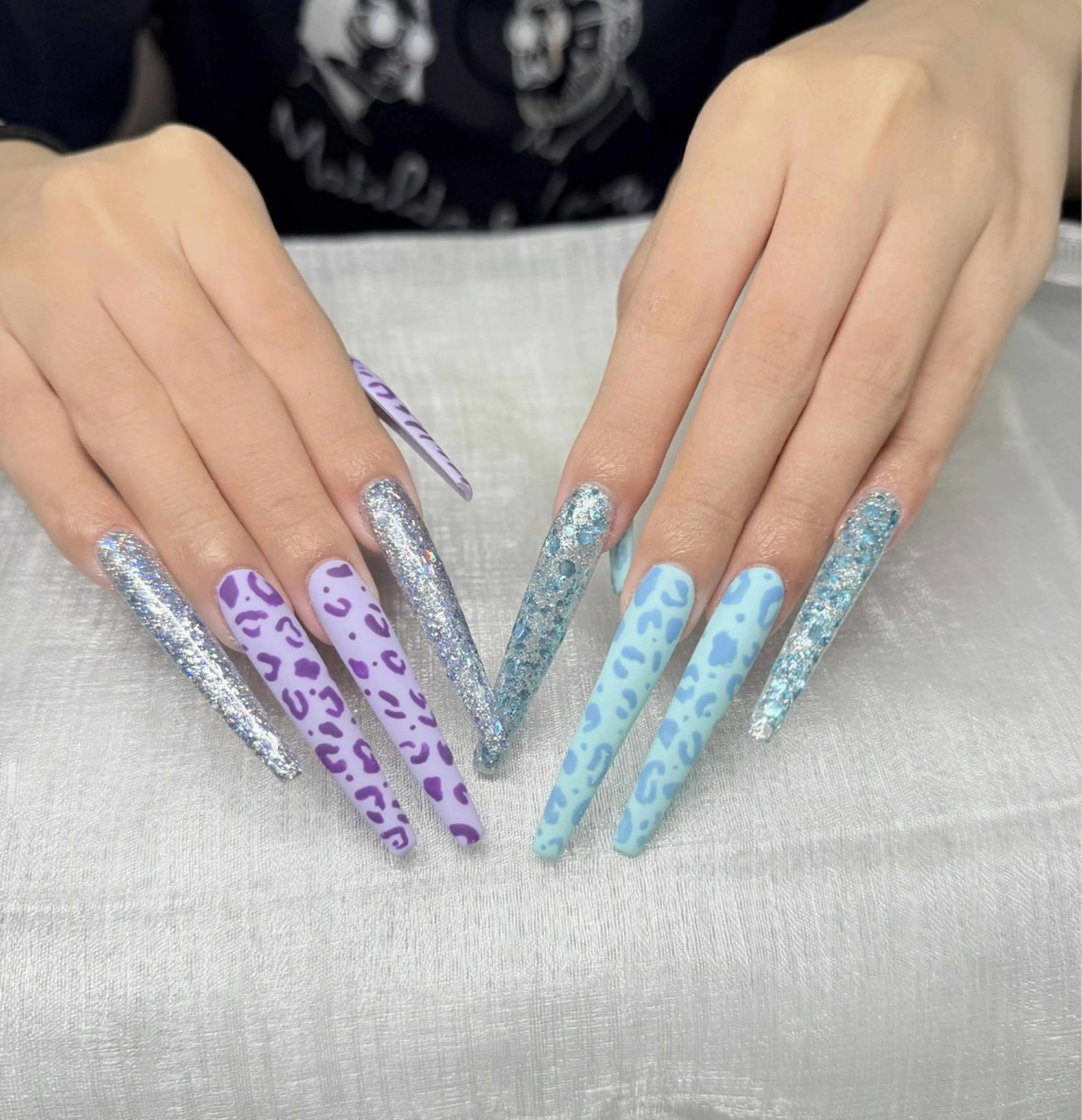 ネイル 長さ出し グラデーション 卒業式 キラキラネイル マグネットネイル ハンドネイル Lee Nailsのネイルデザイン