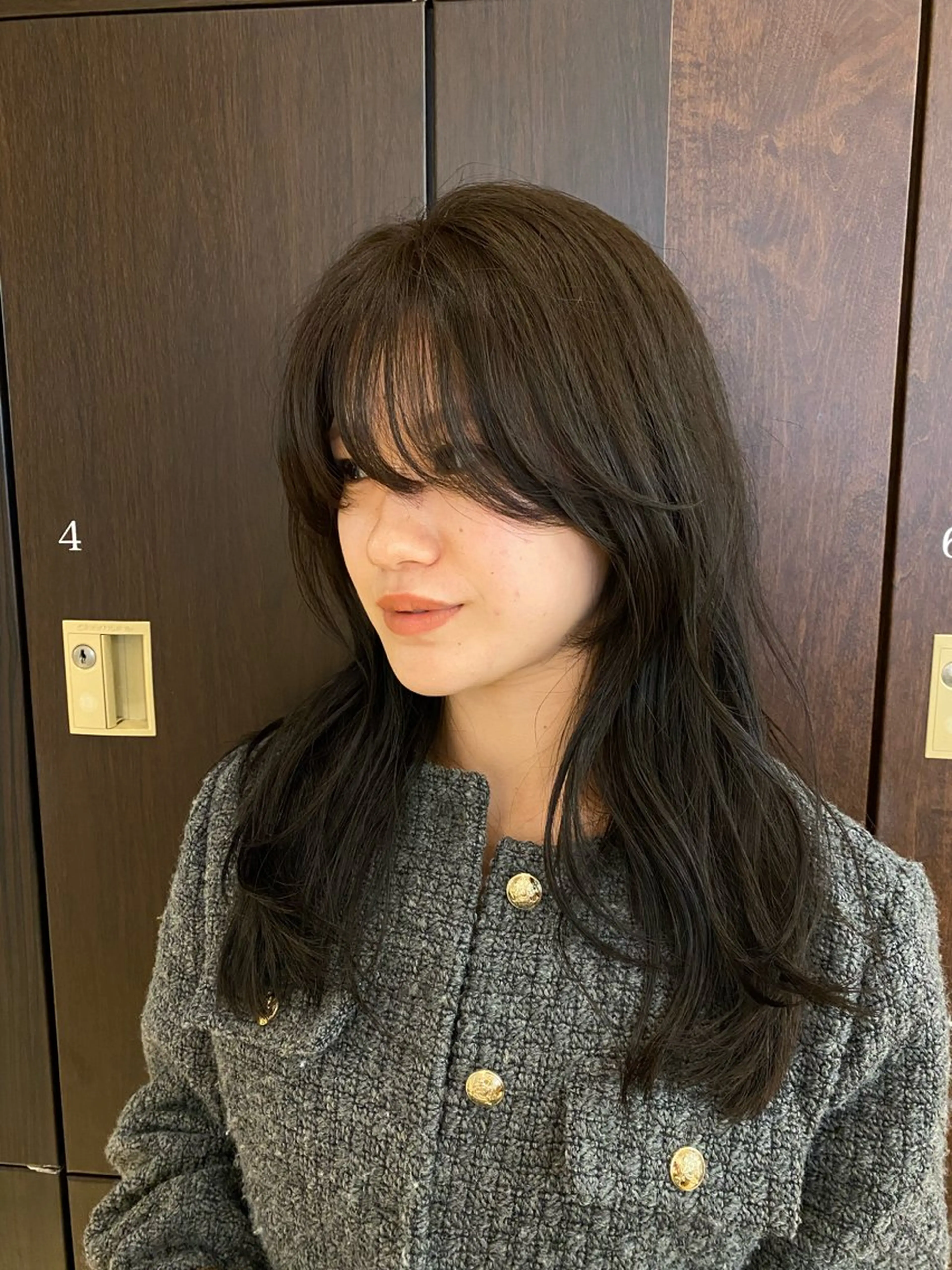 ロング カラー カット ヘアカラー ナチュラルヘア🫧 ナナミのヘアスタイル