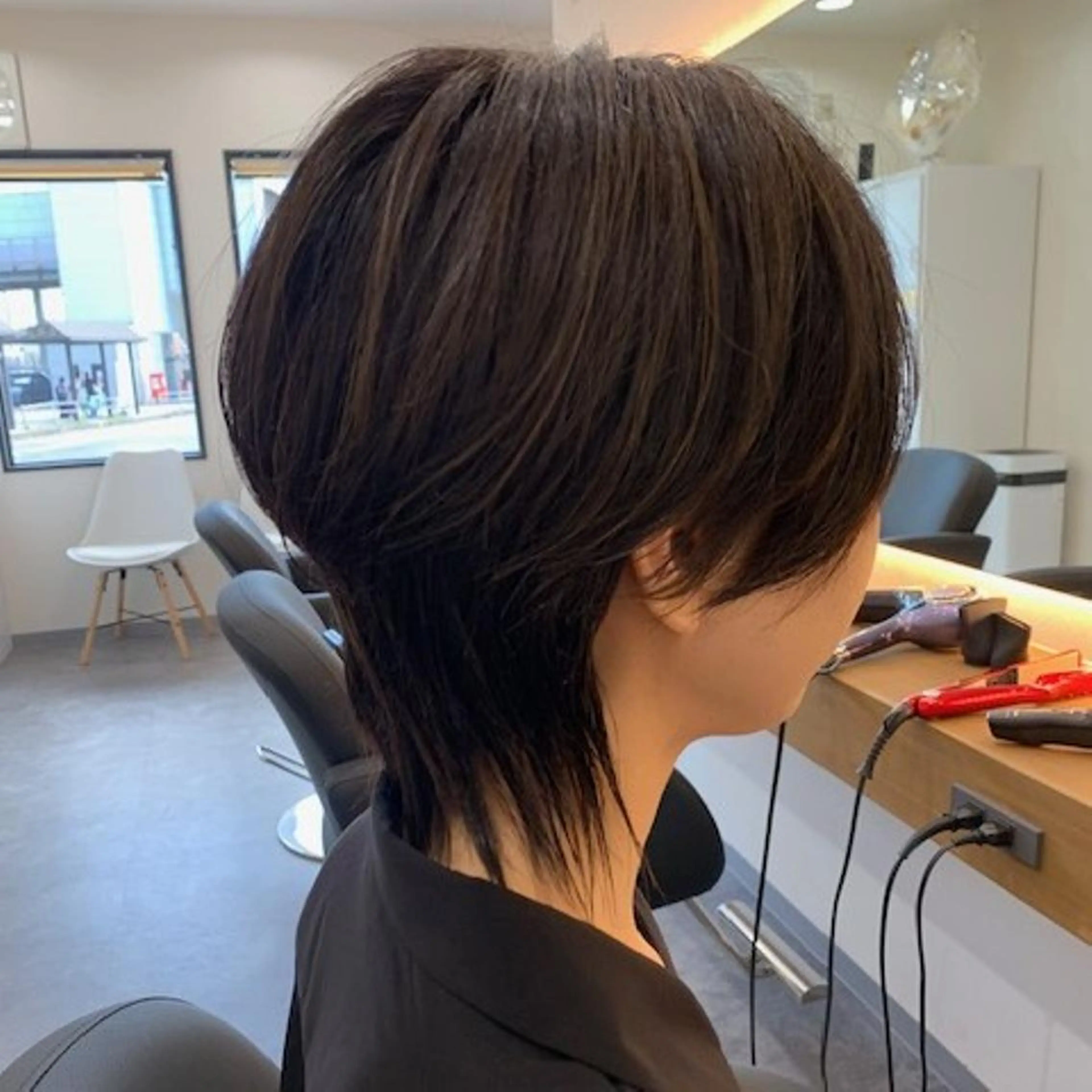 ミディアム ショートボブ ボブ ハイライト 髪質改善 縮毛矯正 ヘアテラス エムナラテンのヘアスタイル