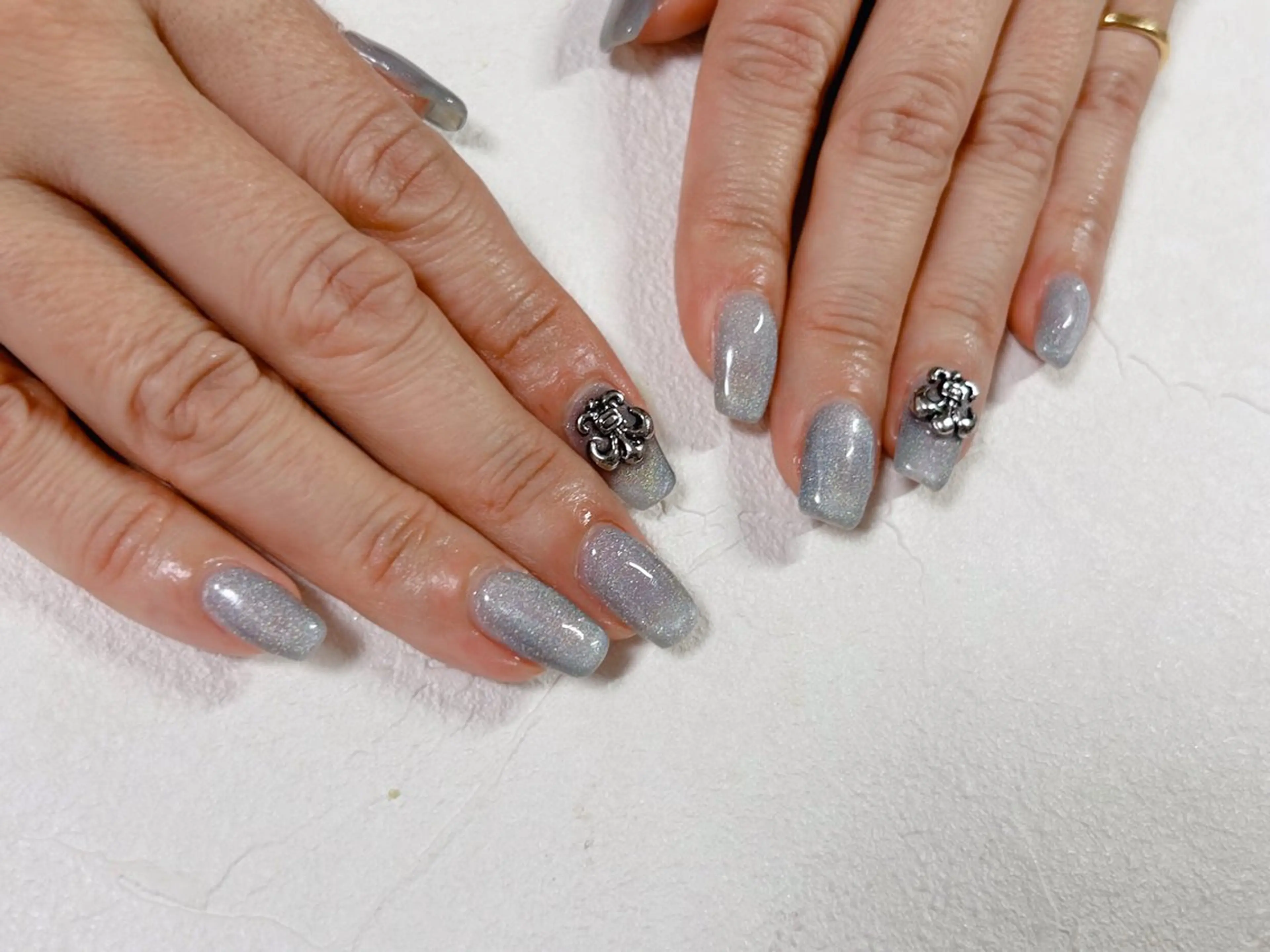 ネイル オーロラネイル ブルー フットネイル フレンチネイル ジェルネイル ハンドネイル kiki nail 二子玉川のネイルデザイン