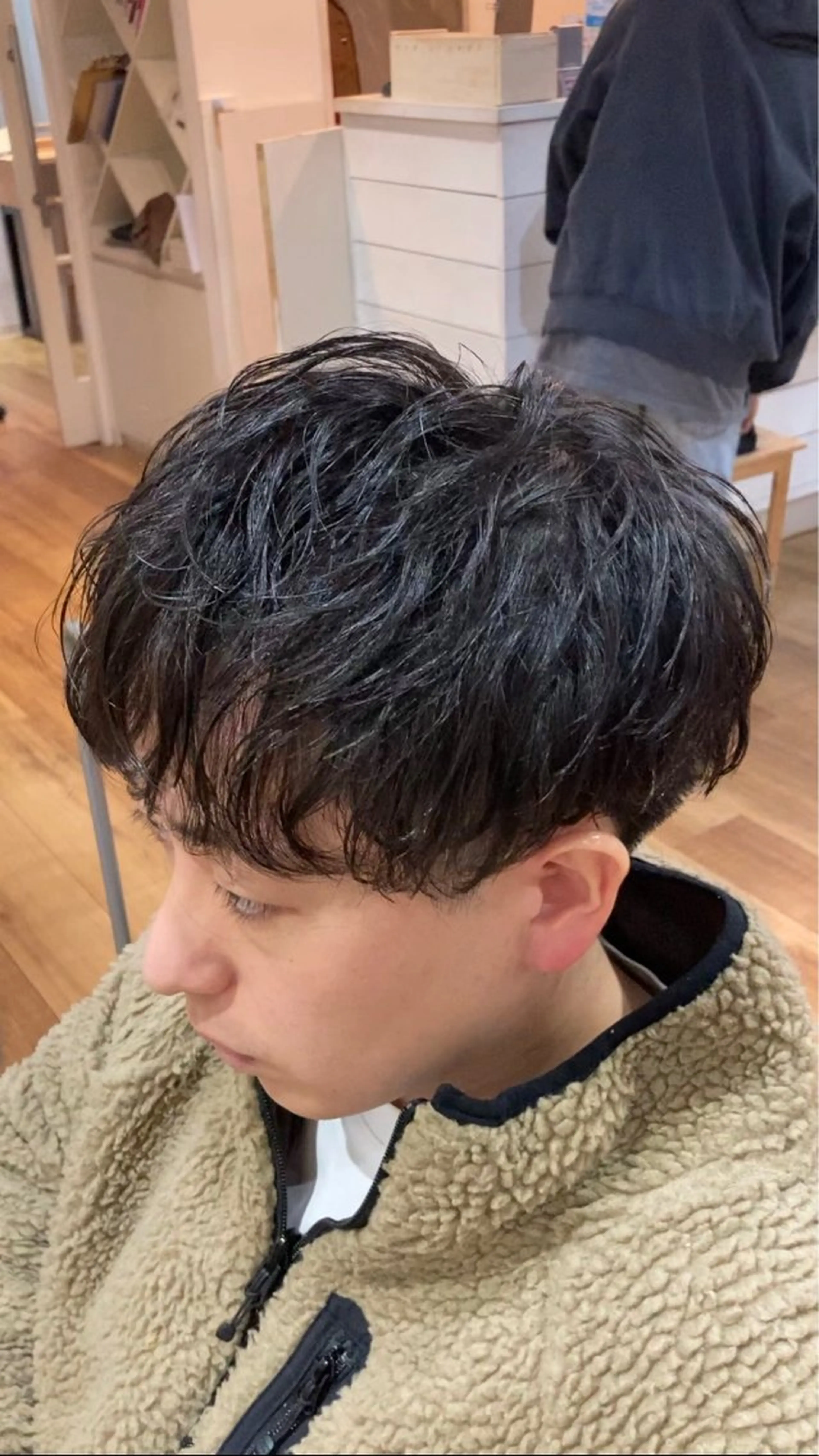 パーマ メンズ メンズパーマ メンズツイストパーマ ツイストパーマ カット パーマ 大滝 宜史のヘアスタイル