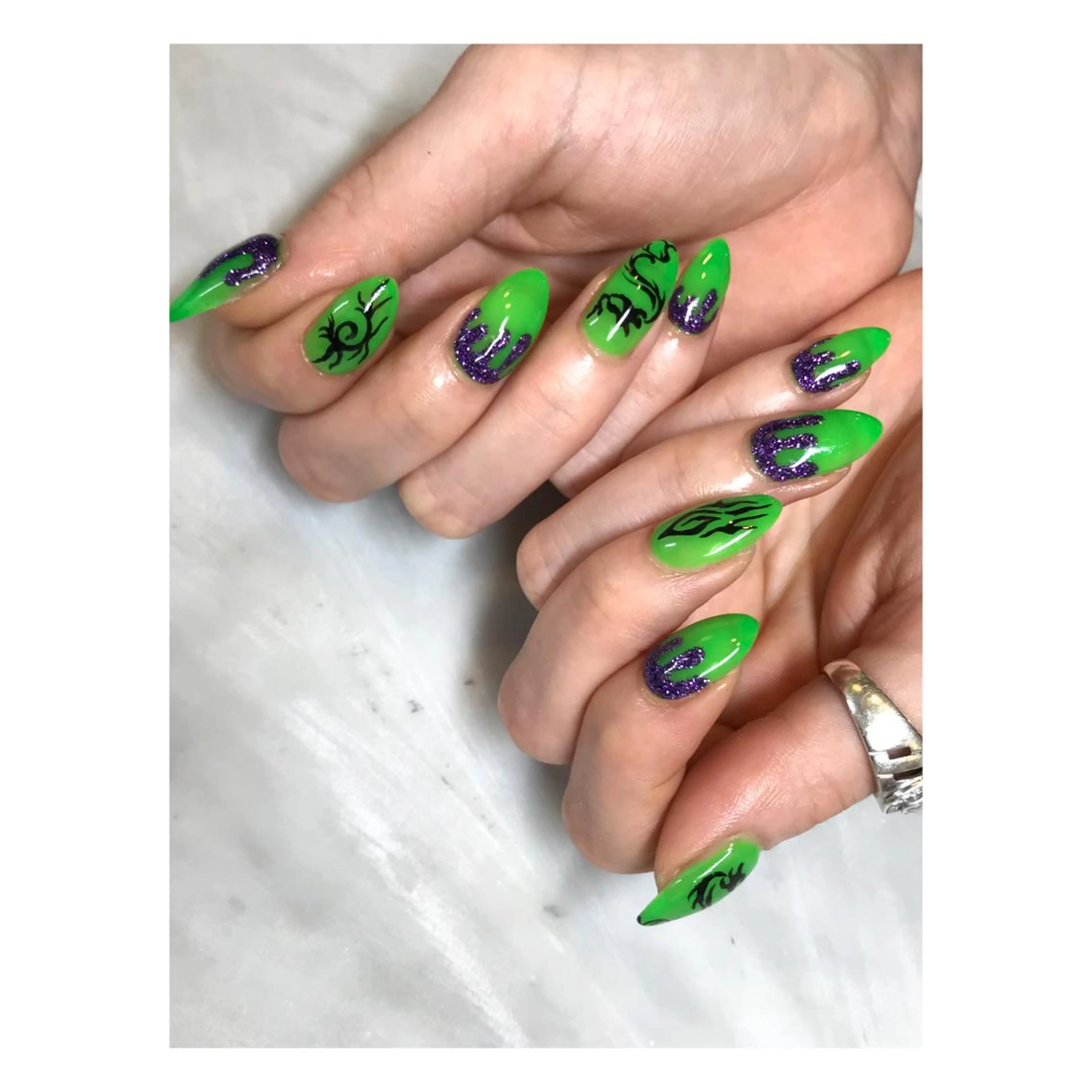 カラー ネイル 関根 未来のネイルデザイン