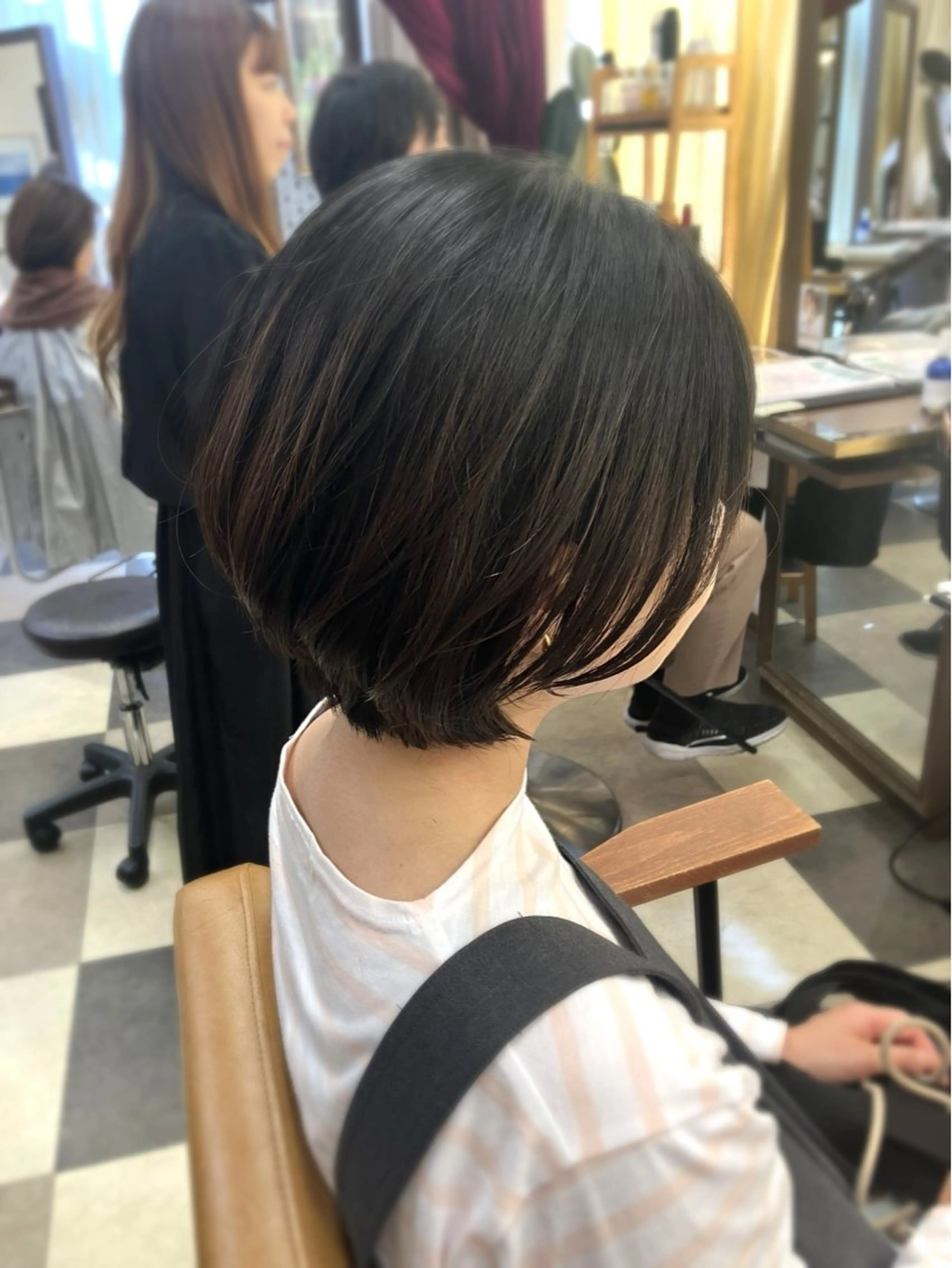 ショート ショートボブ ボブ ショートヘア coverhairbliss上尾所属・阿部 雲母のヘアスタイル