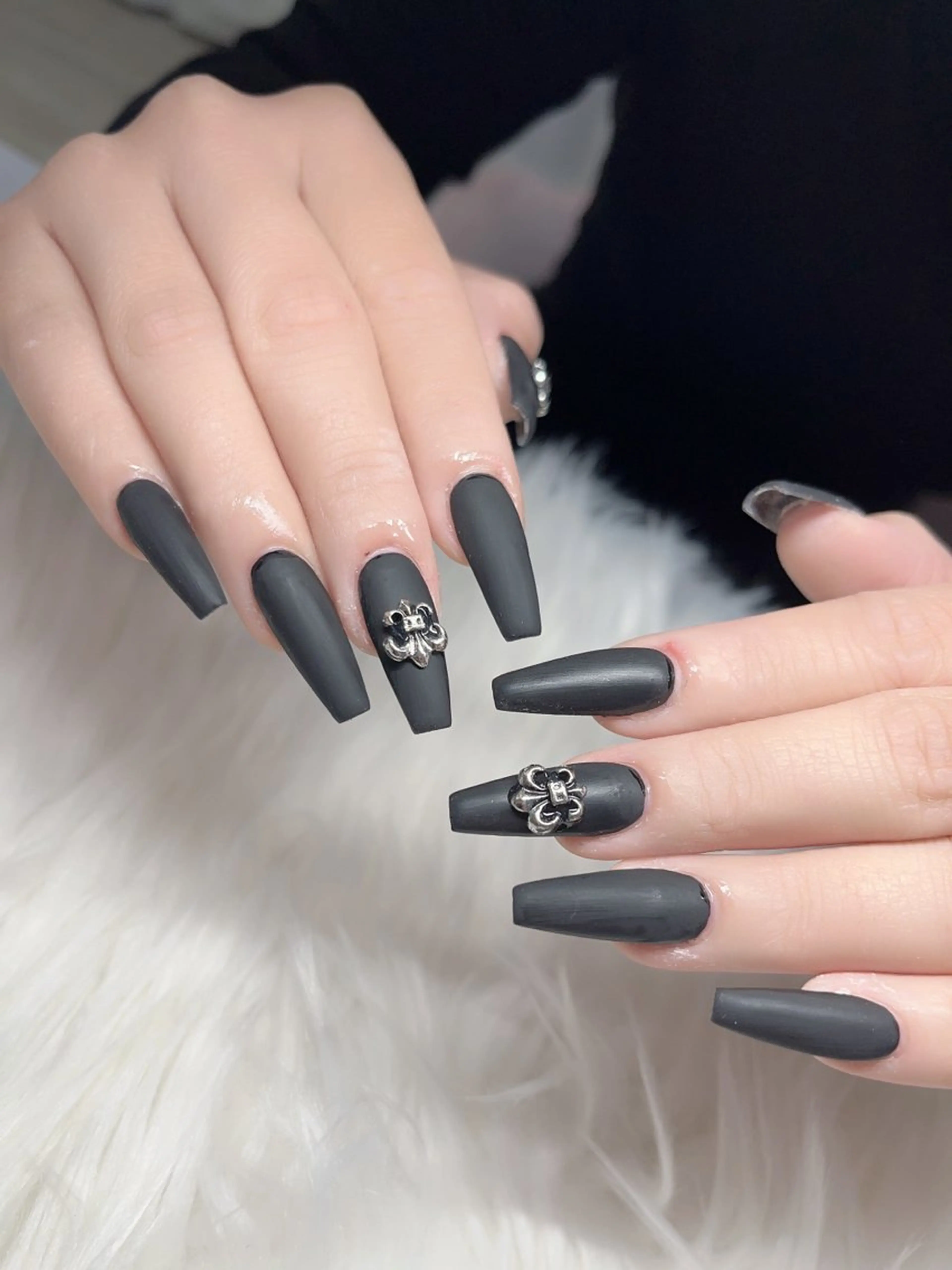 ネイル ハンドネイル ༺༒T&K nail ༒༻のネイルデザイン