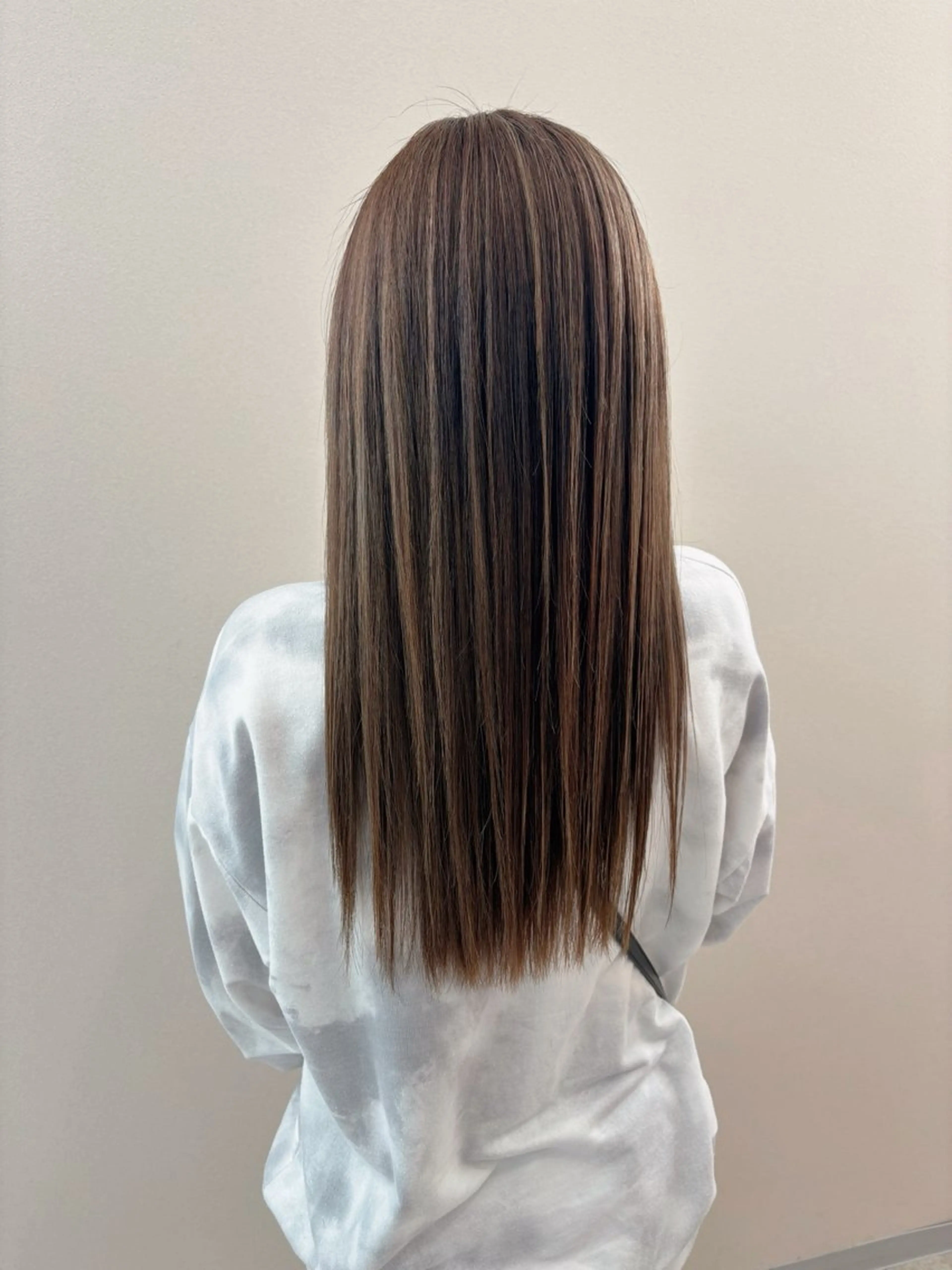 ロング カラー ハイライトカラー ハイライト 角谷 靖子のヘアスタイル